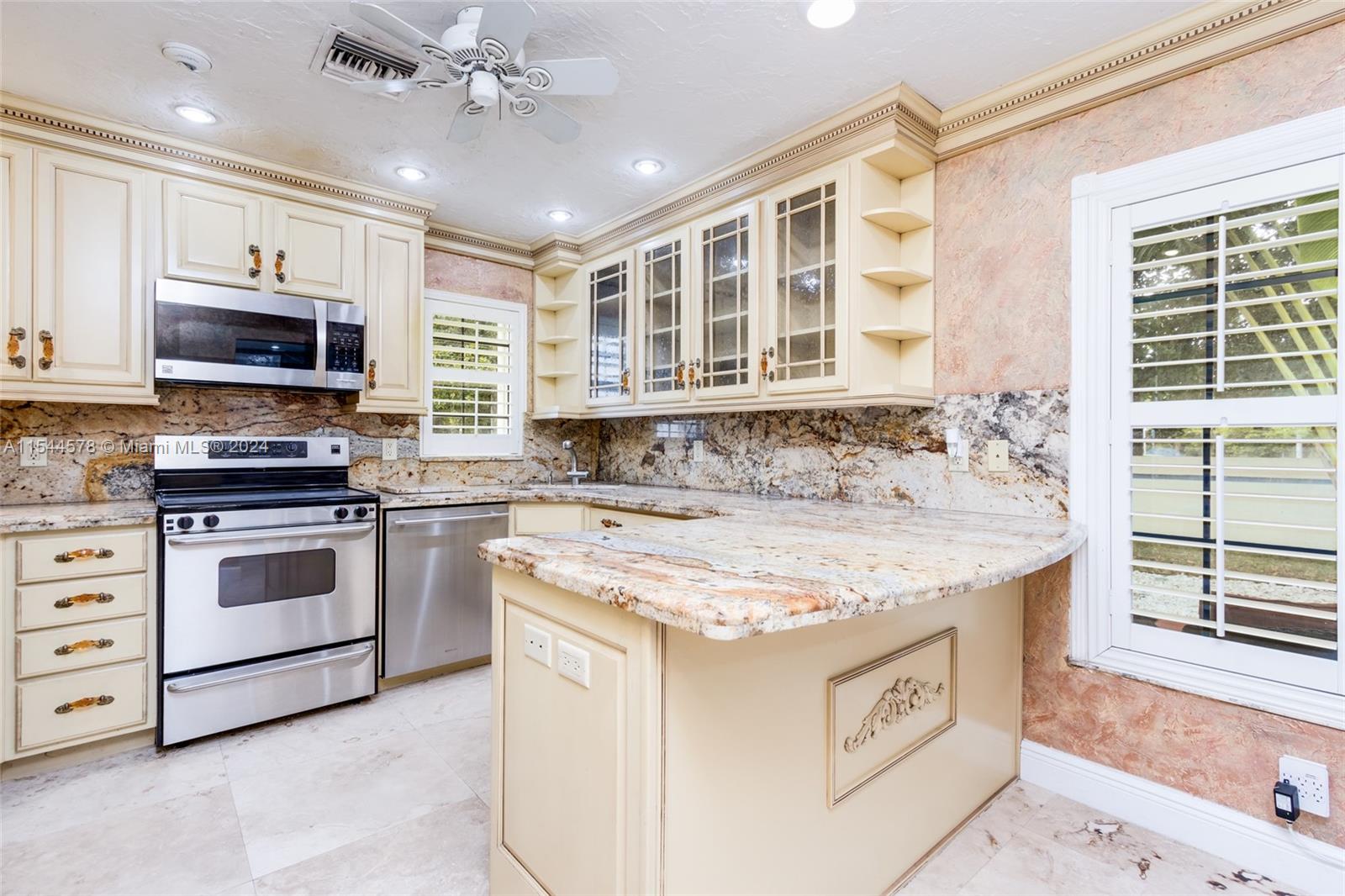 21224 Harbor Way, Aventura, FL, 33180 United States, 3 Bedrooms Bedrooms, ,2 BathroomsBathrooms,Residential,For Sale,Harbor Way,A11544578