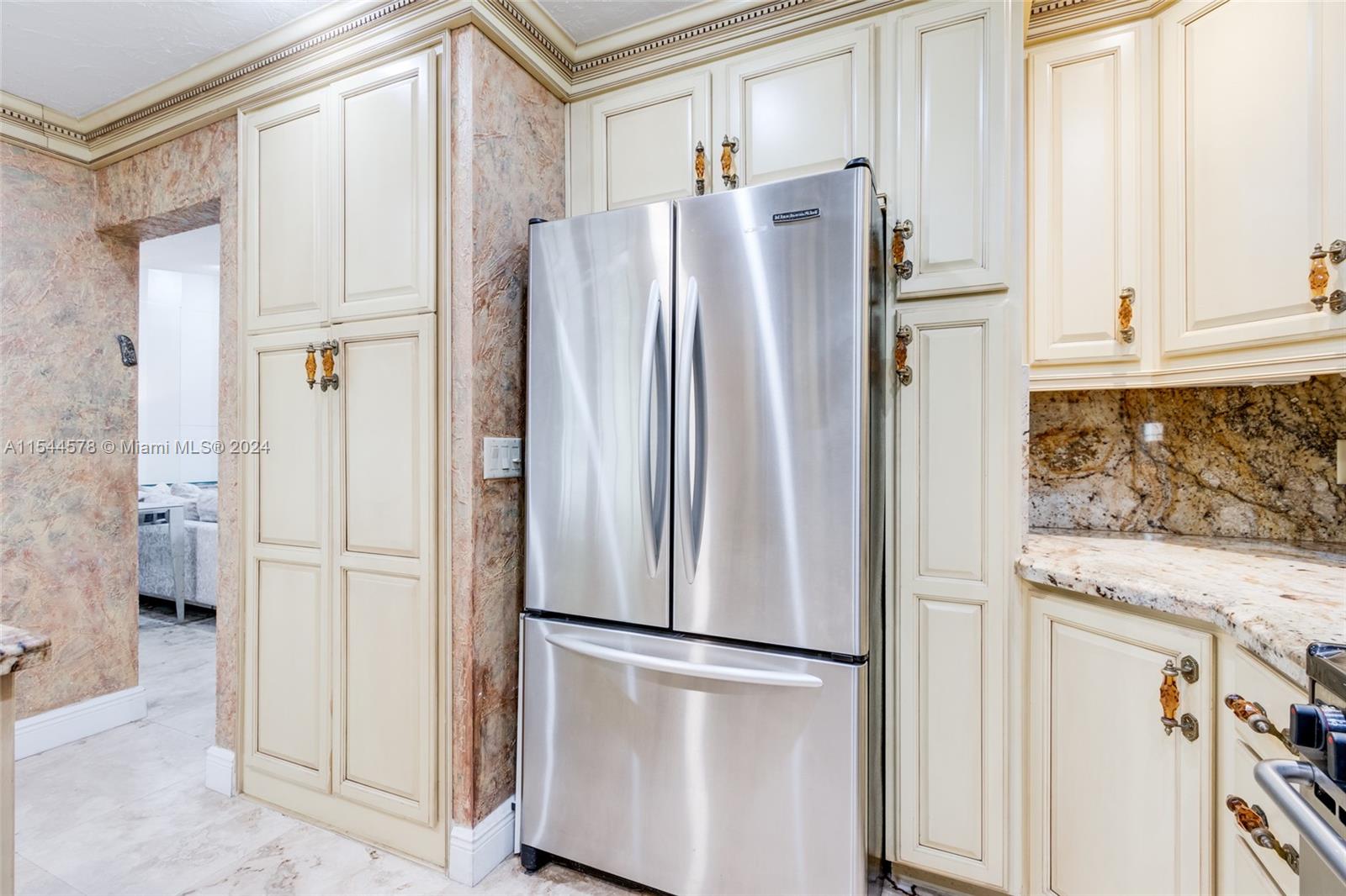 21224 Harbor Way 231, Aventura, Florida 33180, 3 Bedrooms Bedrooms, ,2 BathroomsBathrooms,Residential,For Sale,21224 Harbor Way 231,A11544578