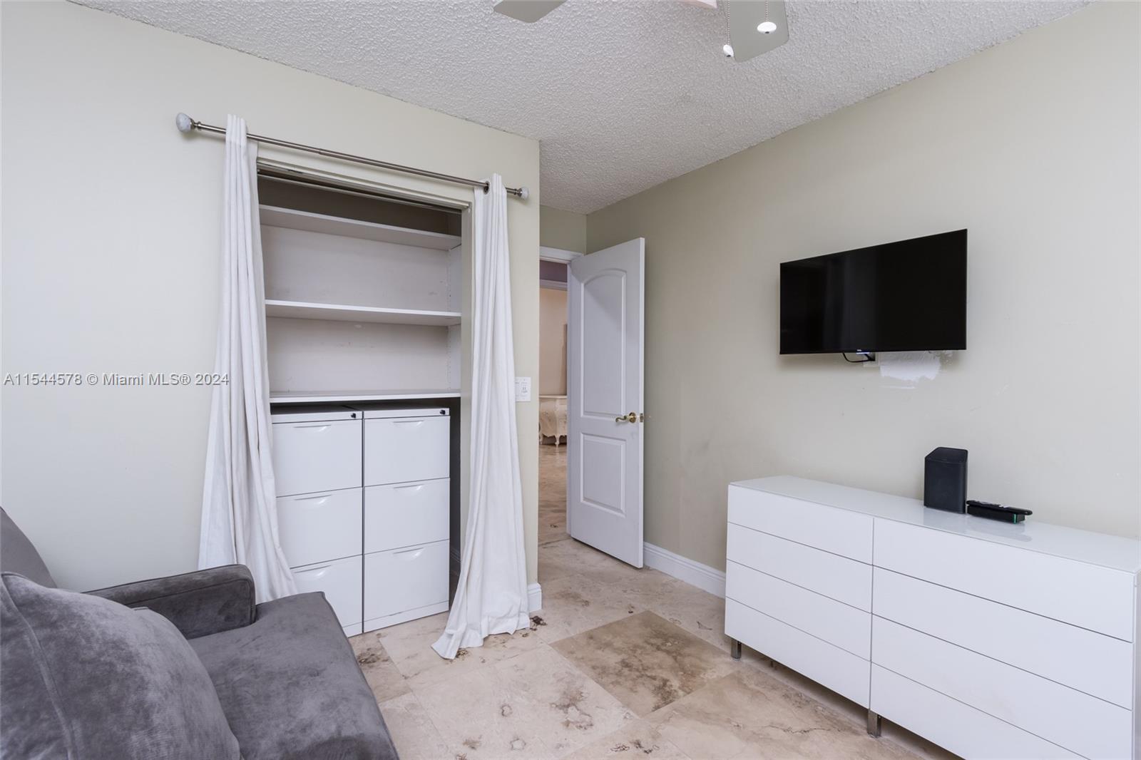 21224 Harbor Way, Aventura, FL, 33180 United States, 3 Bedrooms Bedrooms, ,2 BathroomsBathrooms,Residential,For Sale,Harbor Way,A11544578