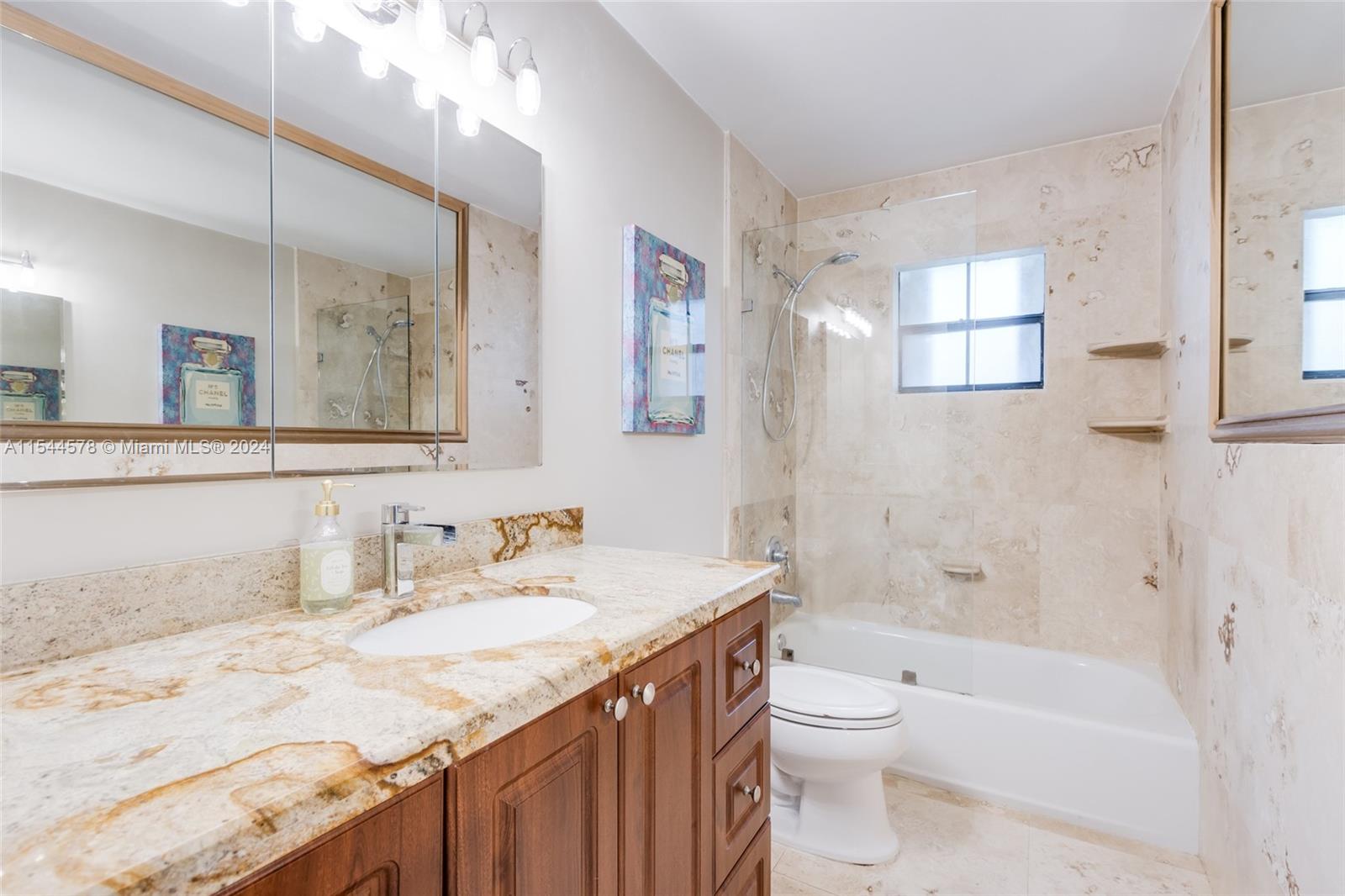 21224 Harbor Way 231, Aventura, Florida 33180, 3 Bedrooms Bedrooms, ,2 BathroomsBathrooms,Residential,For Sale,21224 Harbor Way 231,A11544578