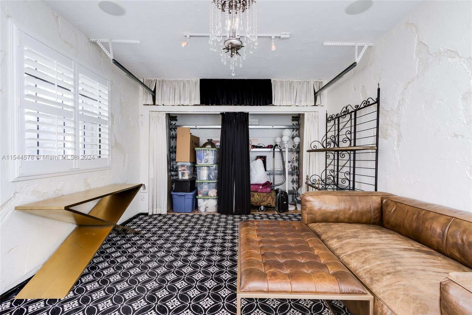 can be a bedroom or convert back easily