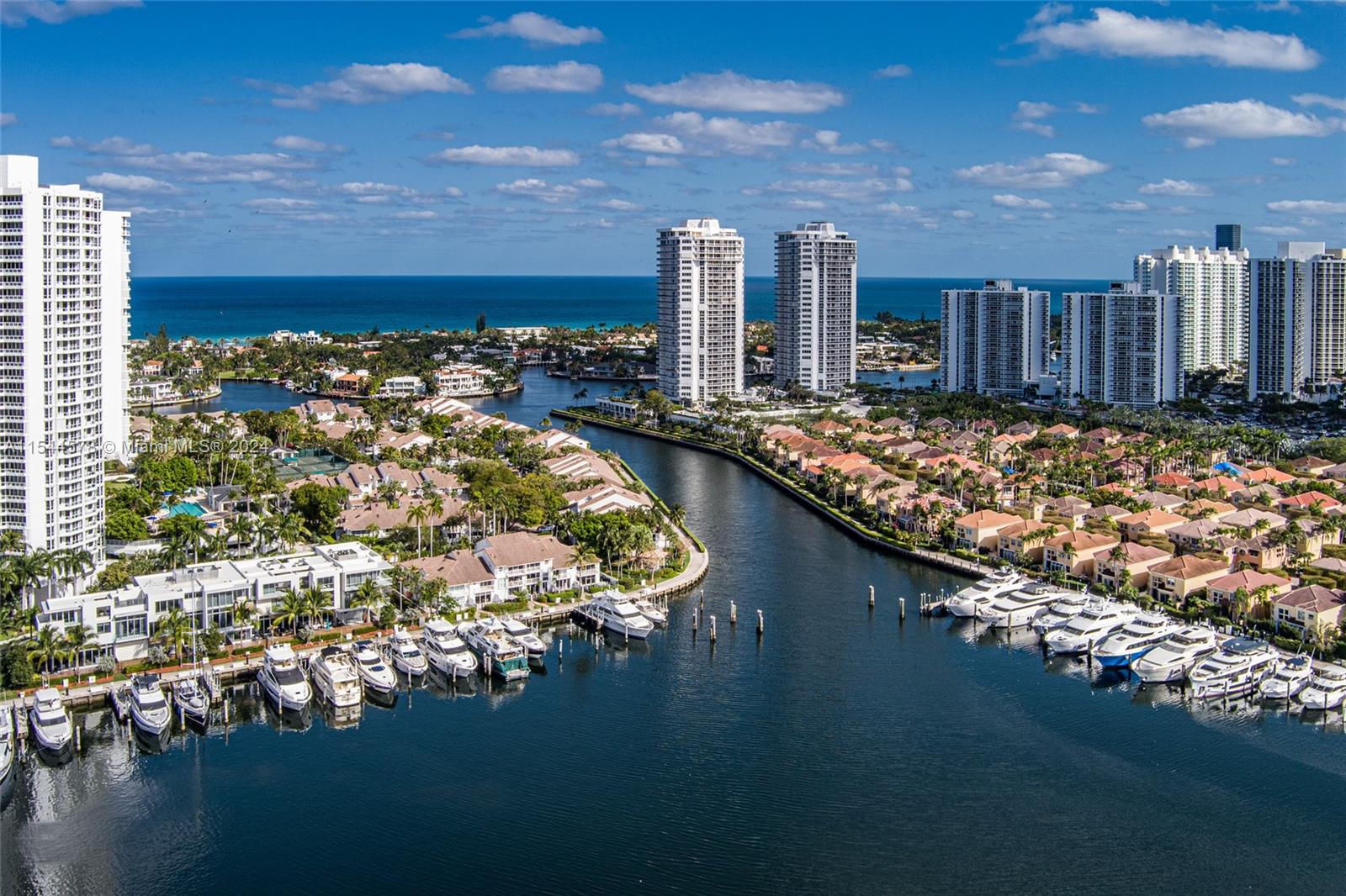 21224 Harbor Way 231, Aventura, Florida 33180, 3 Bedrooms Bedrooms, ,2 BathroomsBathrooms,Residential,For Sale,21224 Harbor Way 231,A11544578