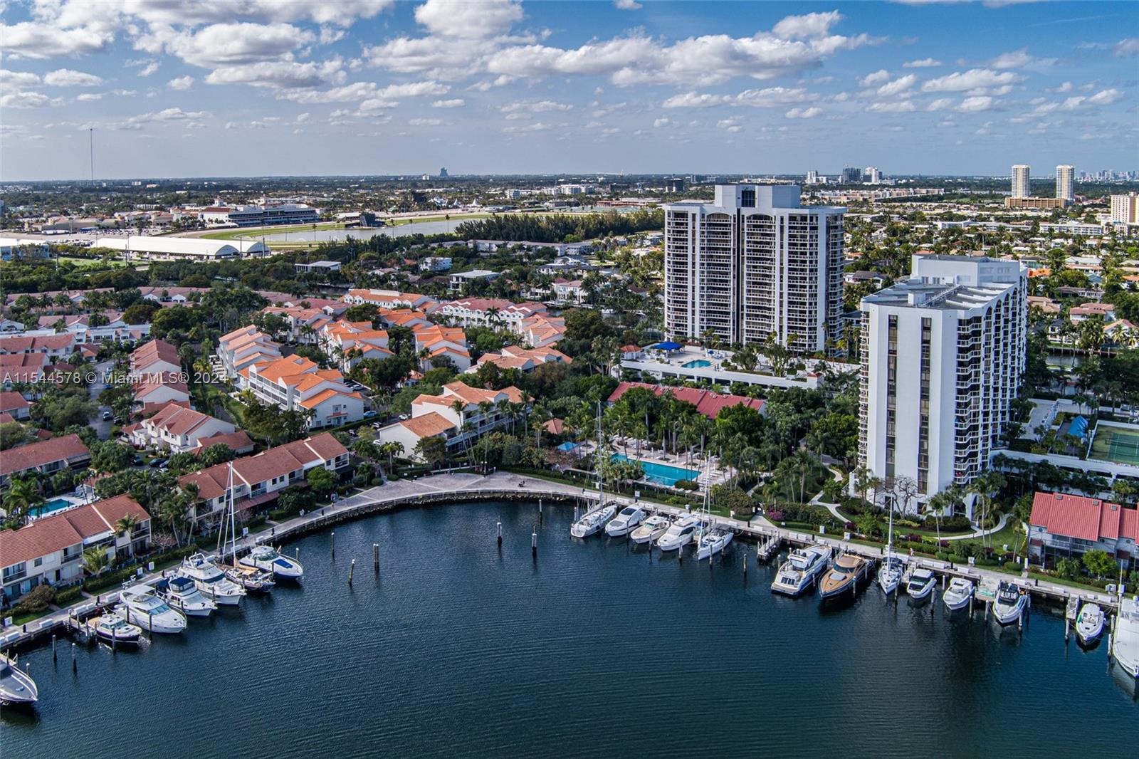 21224 Harbor Way 231, Aventura, Florida 33180, 3 Bedrooms Bedrooms, ,2 BathroomsBathrooms,Residential,For Sale,21224 Harbor Way 231,A11544578