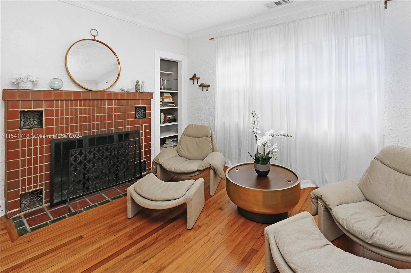 1633 Adams St, Hollywood, Florida 33020, 2 Bedrooms Bedrooms, ,1 BathroomBathrooms,Residential,For Sale,1633 Adams St,A11541718