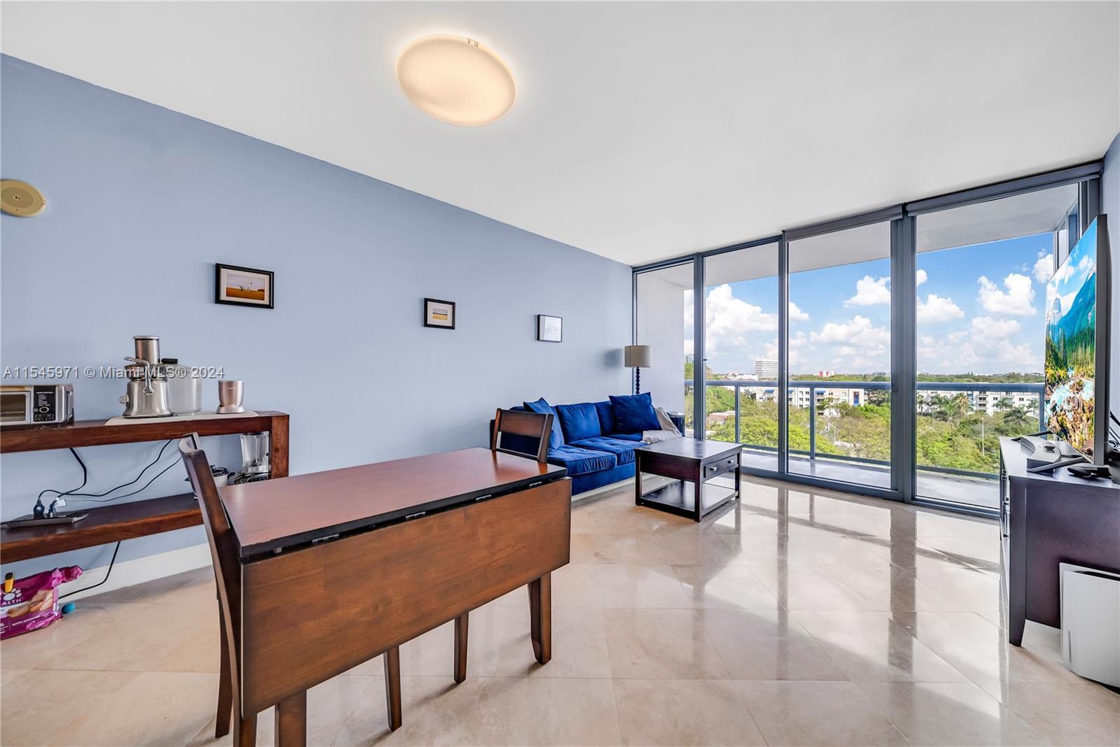601 NE 36th St 705, Miami, Florida 33137, 1 Bedroom Bedrooms, ,1 BathroomBathrooms,Residential,For Sale,601 NE 36th St 705,A11545971