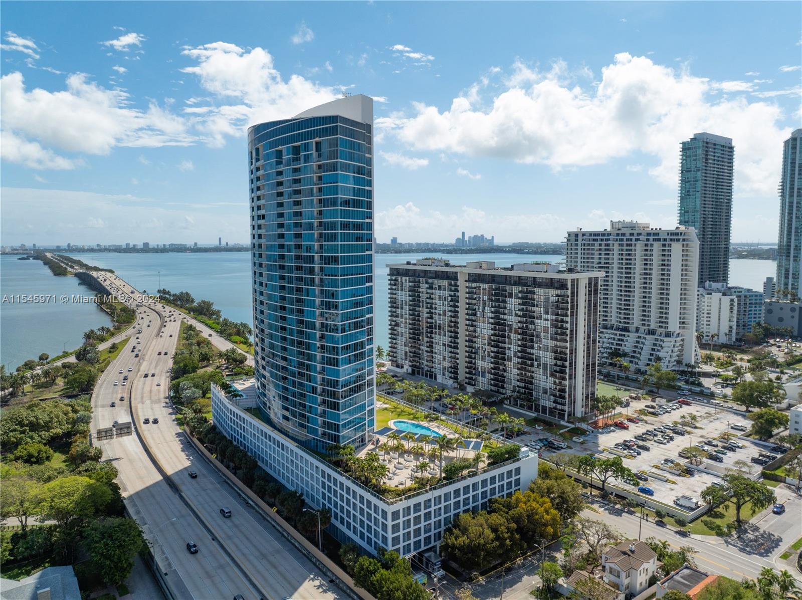 601 NE 36th St 705, Miami, Florida 33137, 1 Bedroom Bedrooms, ,1 BathroomBathrooms,Residential,For Sale,601 NE 36th St 705,A11545971