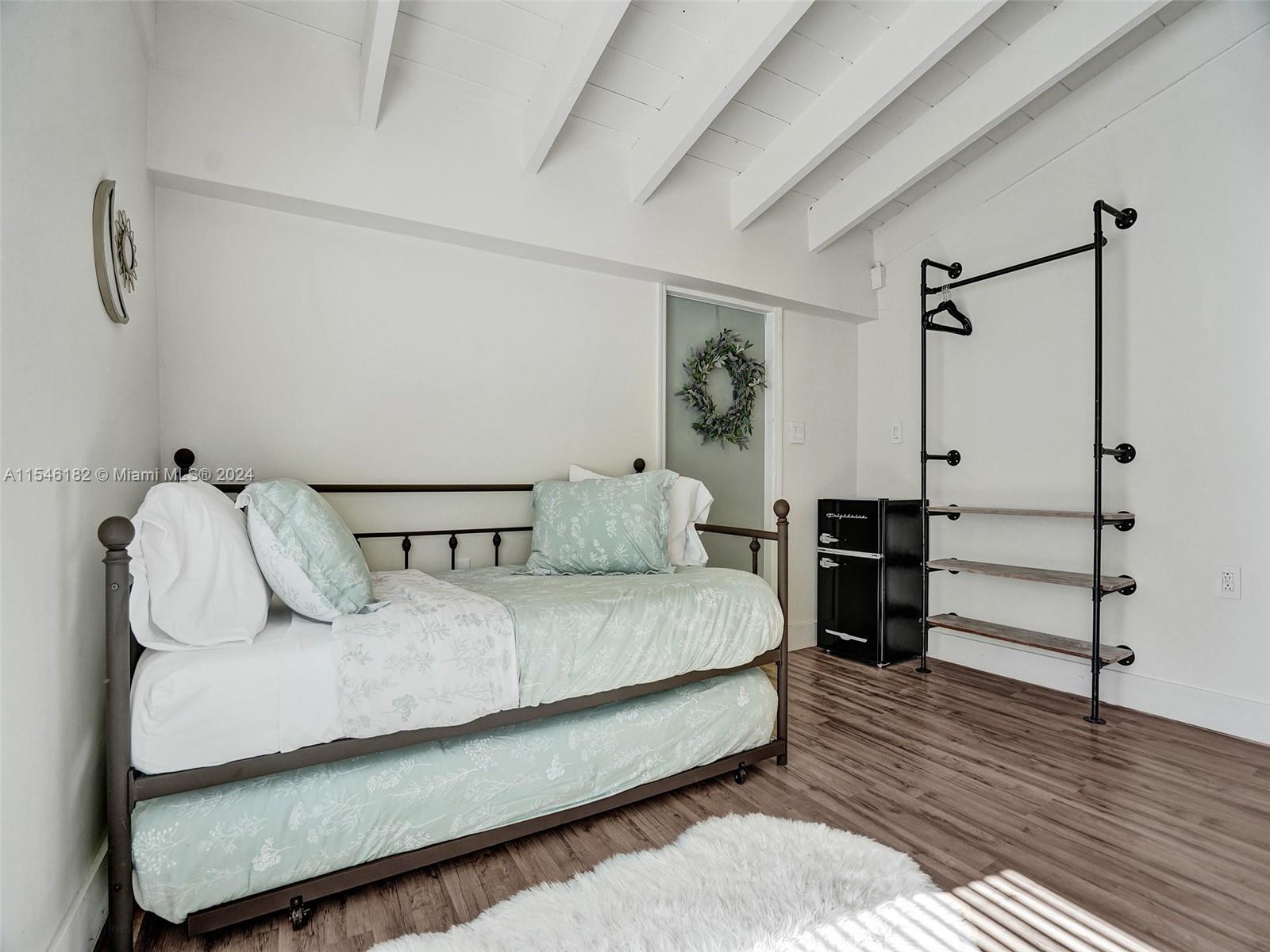 205 S 56th Ter, Hollywood, Florida 33023, 3 Bedrooms Bedrooms, ,3 BathroomsBathrooms,Residential,For Sale,205 S 56th Ter,A11546182