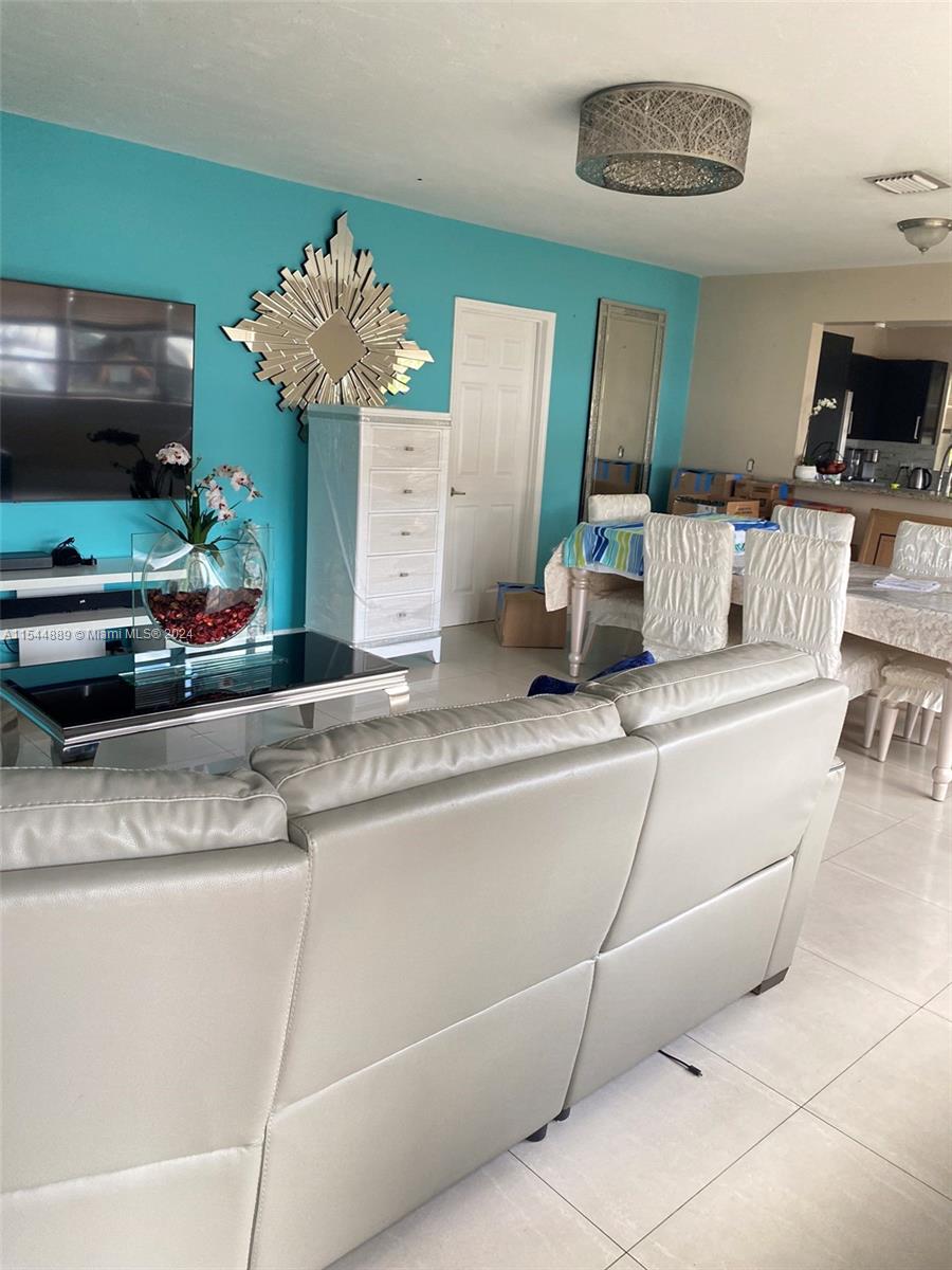 740 NE 179 TE, North Miami Beach, Florida 33162, 4 Bedrooms Bedrooms, ,2 BathroomsBathrooms,Residentiallease,For Rent,740 NE 179 TE,A11544889