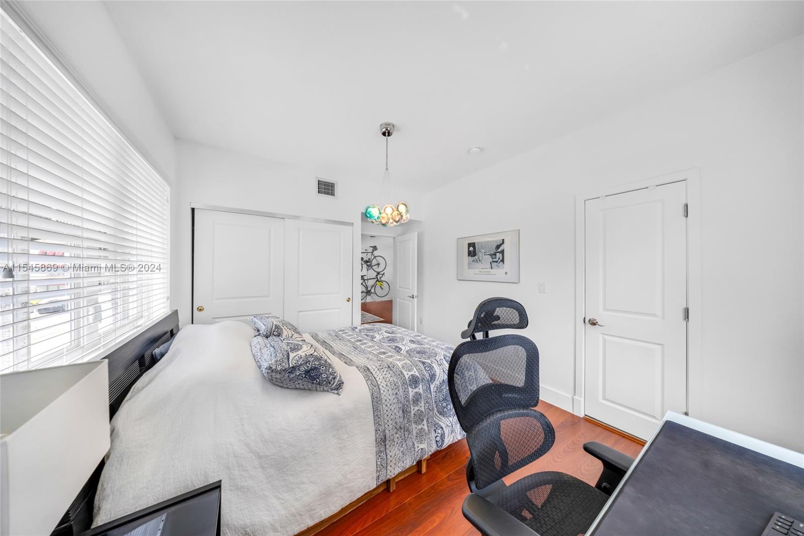 305 NE 24th St 2, Miami, Florida 33137, 2 Bedrooms Bedrooms, ,2 BathroomsBathrooms,Residentiallease,For Rent,305 NE 24th St 2,A11545869