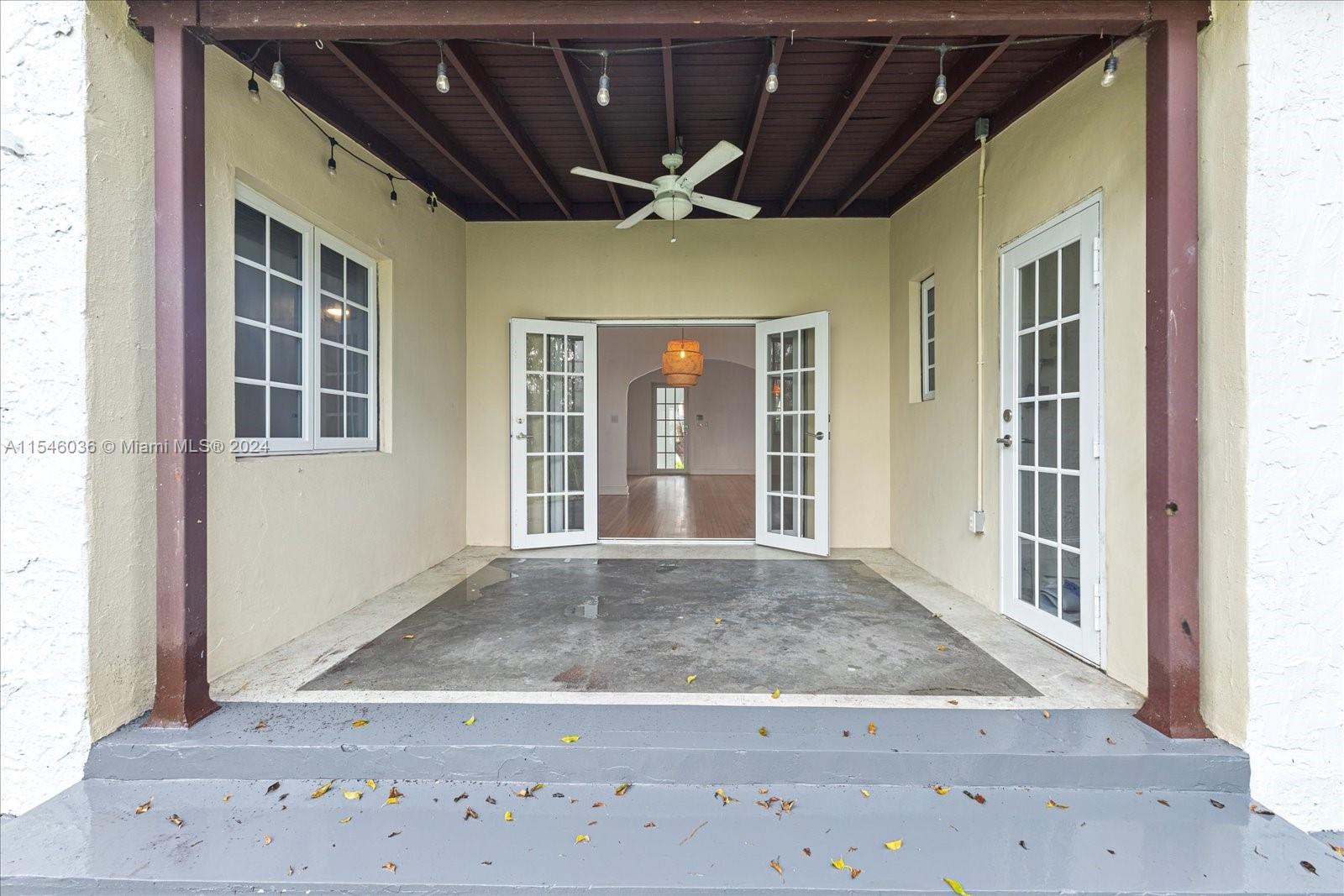 1209 San Miguel Ave, Coral Gables, Florida 33134, 2 Bedrooms Bedrooms, ,2 BathroomsBathrooms,Residential,For Sale,1209 San Miguel Ave,A11546036