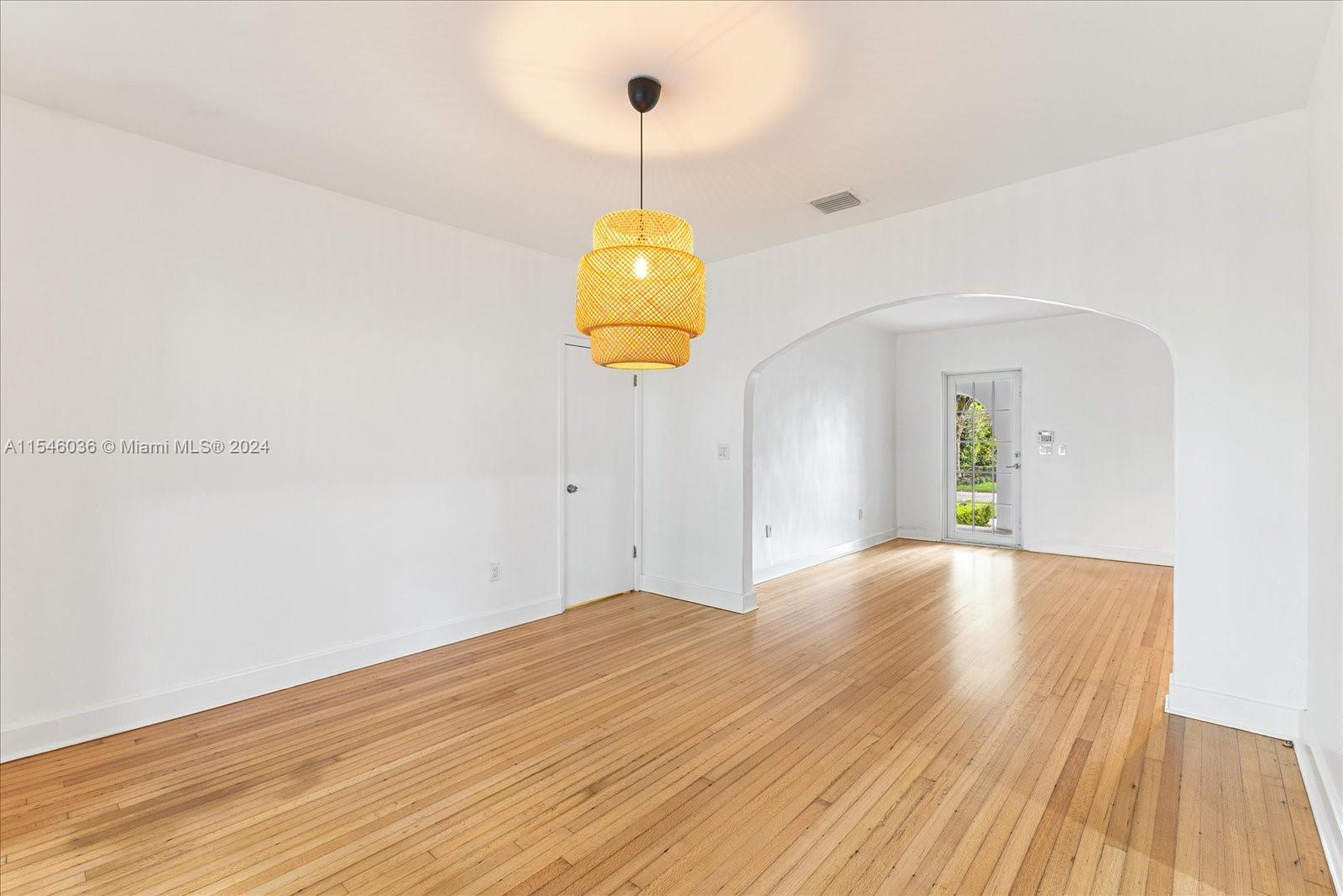 1209 San Miguel Ave, Coral Gables, Florida 33134, 2 Bedrooms Bedrooms, ,2 BathroomsBathrooms,Residential,For Sale,1209 San Miguel Ave,A11546036