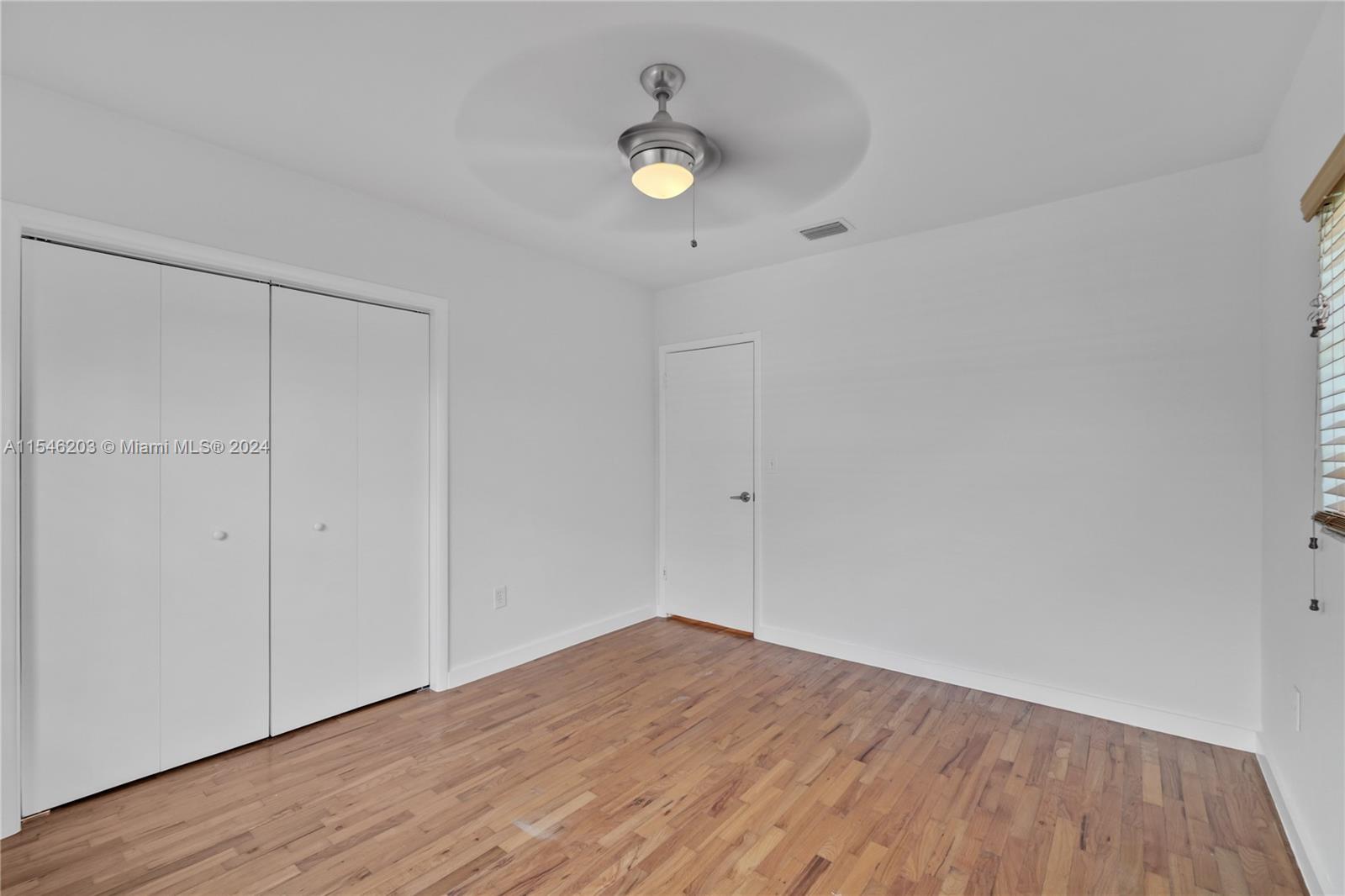 Coral Gables, Florida 33134, 1 Bedroom Bedrooms, ,1 BathroomBathrooms,Residentiallease,For Rent,A11546203