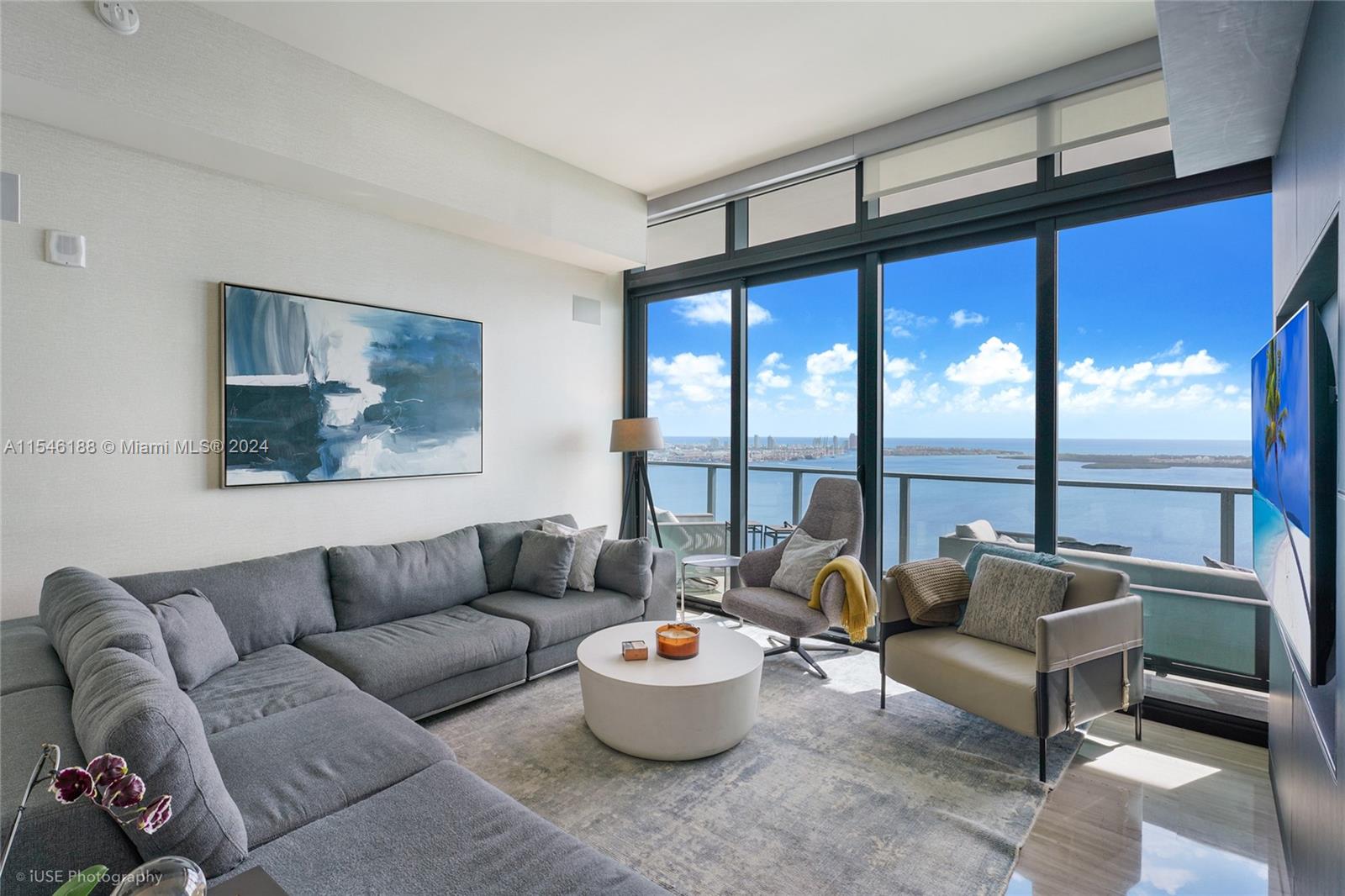 1451 Brickell Ave 4602, Miami, Florida 33131, 2 Bedrooms Bedrooms, ,2 BathroomsBathrooms,Residential,For Sale,1451 Brickell Ave 4602,A11546188