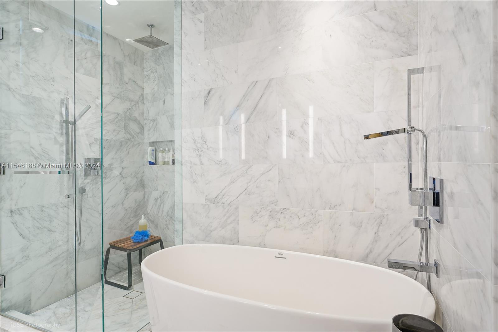 1451 Brickell Ave 4602, Miami, Florida 33131, 2 Bedrooms Bedrooms, ,2 BathroomsBathrooms,Residential,For Sale,1451 Brickell Ave 4602,A11546188