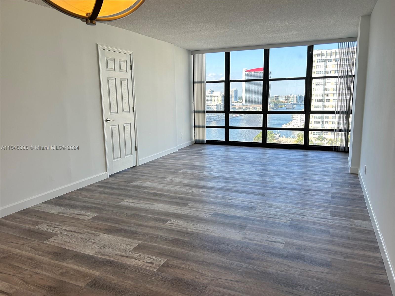 2017 S Ocean Dr 1405, Hallandale Beach, Florida 33009, 2 Bedrooms Bedrooms, ,2 BathroomsBathrooms,Residentiallease,For Rent,2017 S Ocean Dr 1405,A11545395