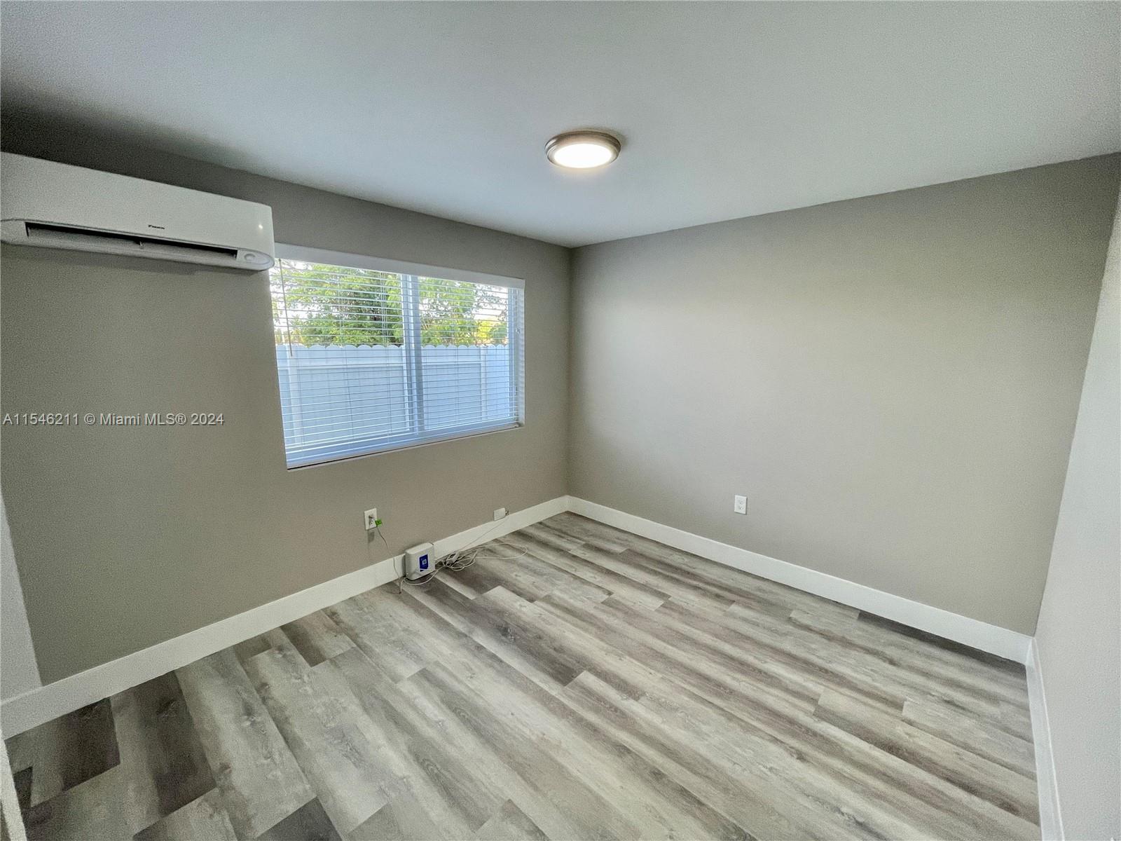 11939 SW 218th St 2, Miami, Florida 33170, 1 Bedroom Bedrooms, ,1 BathroomBathrooms,Residentiallease,For Rent,11939 SW 218th St 2,A11546211