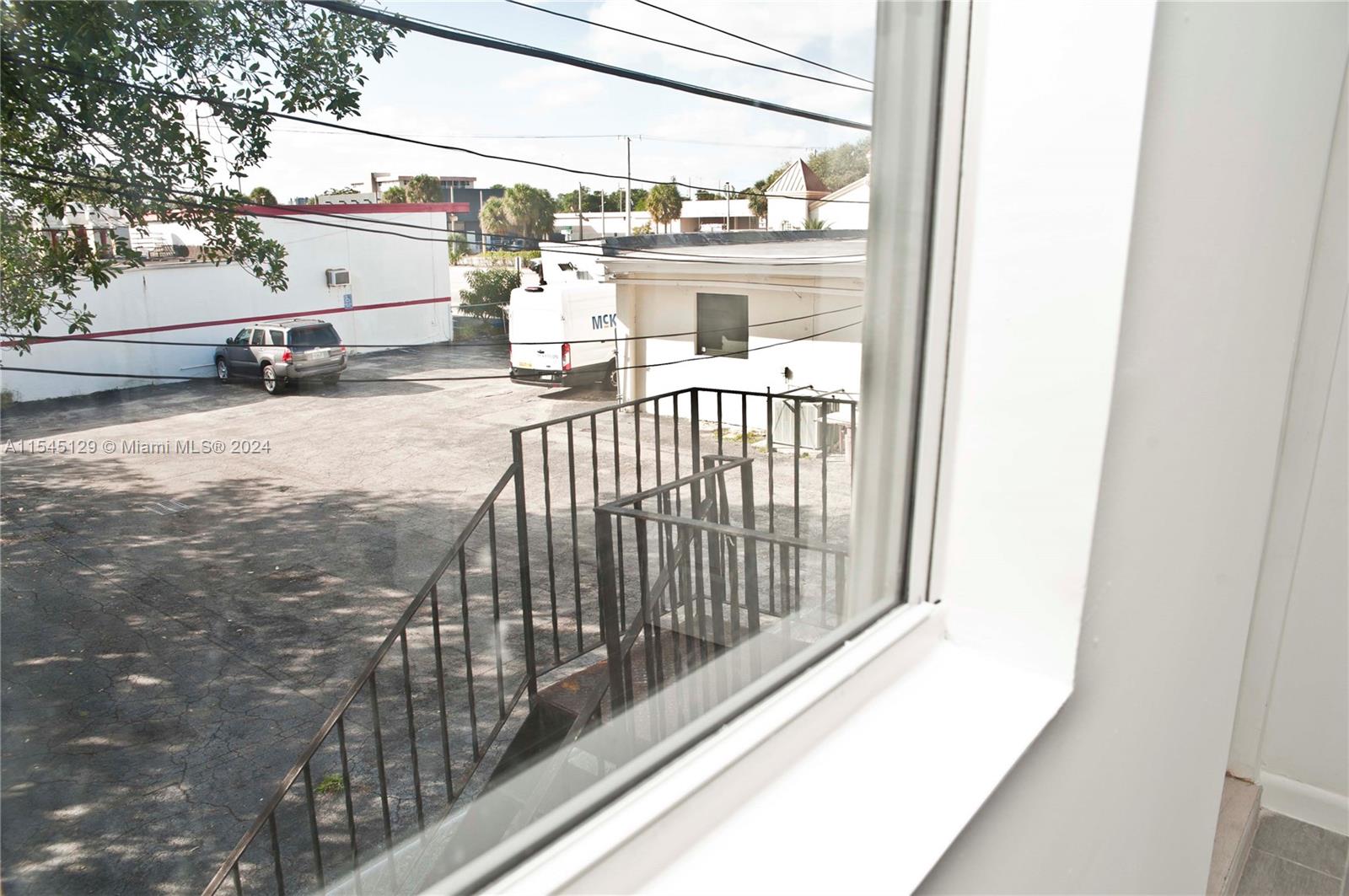 1323 N Federal Hwy 3, Hollywood, Florida 33020, 1 Bedroom Bedrooms, ,1 BathroomBathrooms,Residentiallease,For Rent,1323 N Federal Hwy 3,A11545129