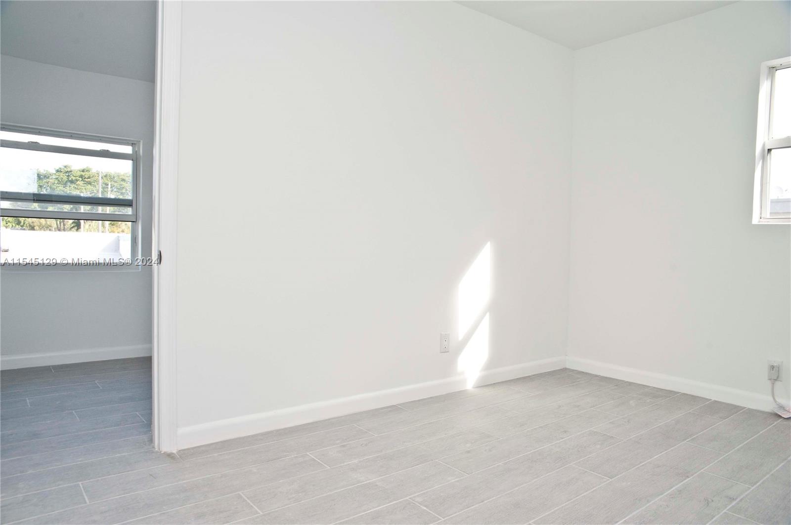 1323 N Federal Hwy 3, Hollywood, Florida 33020, 1 Bedroom Bedrooms, ,1 BathroomBathrooms,Residentiallease,For Rent,1323 N Federal Hwy 3,A11545129