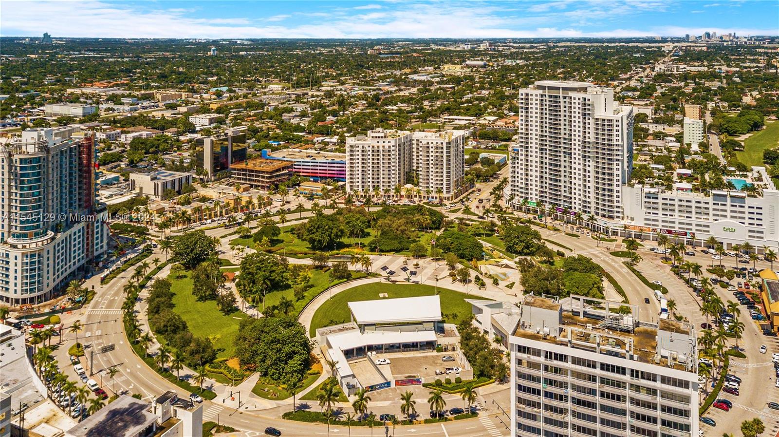 1323 N Federal Hwy 3, Hollywood, Florida 33020, 1 Bedroom Bedrooms, ,1 BathroomBathrooms,Residentiallease,For Rent,1323 N Federal Hwy 3,A11545129