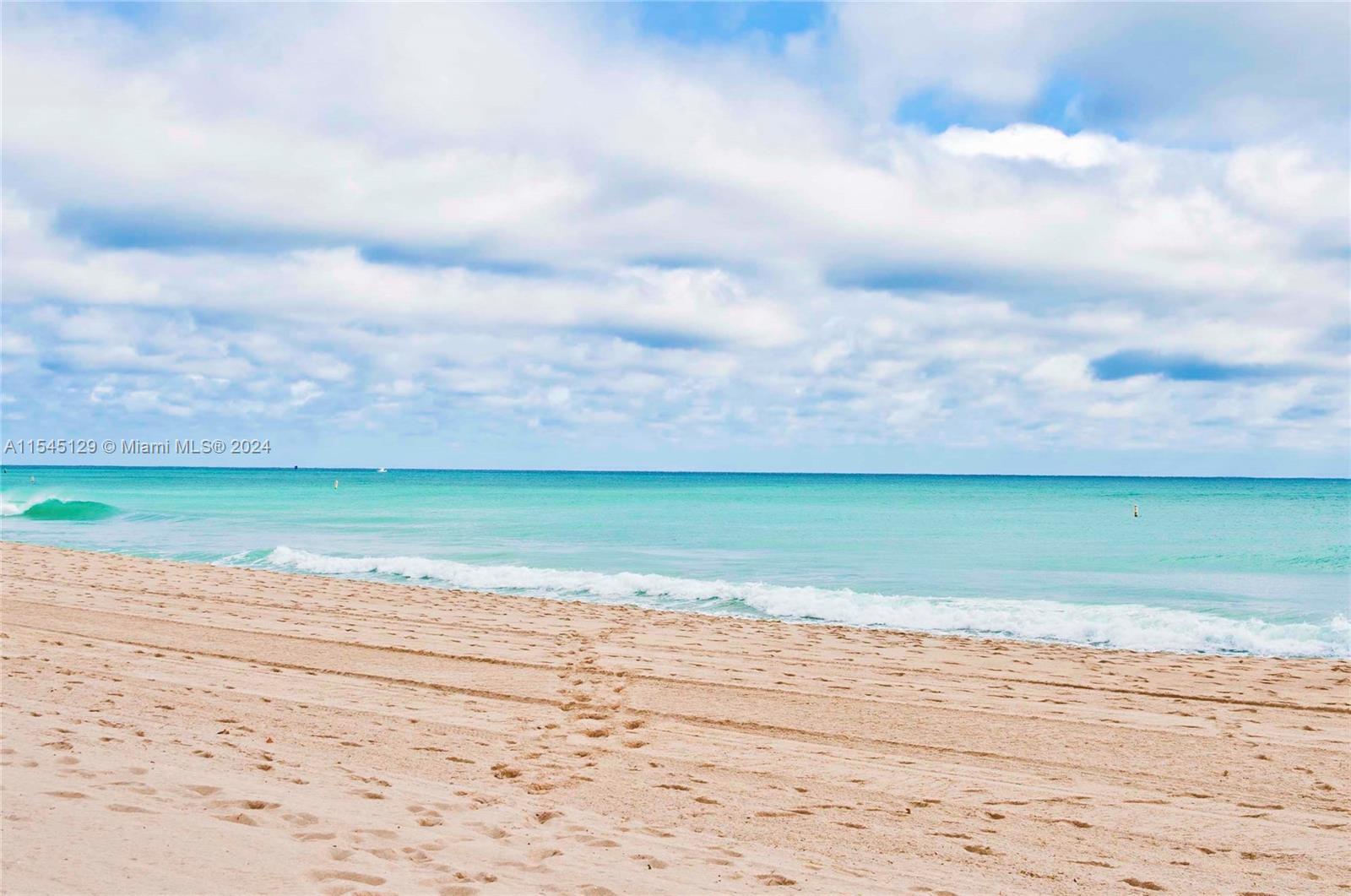 1323 N Federal Hwy 3, Hollywood, Florida 33020, 1 Bedroom Bedrooms, ,1 BathroomBathrooms,Residentiallease,For Rent,1323 N Federal Hwy 3,A11545129