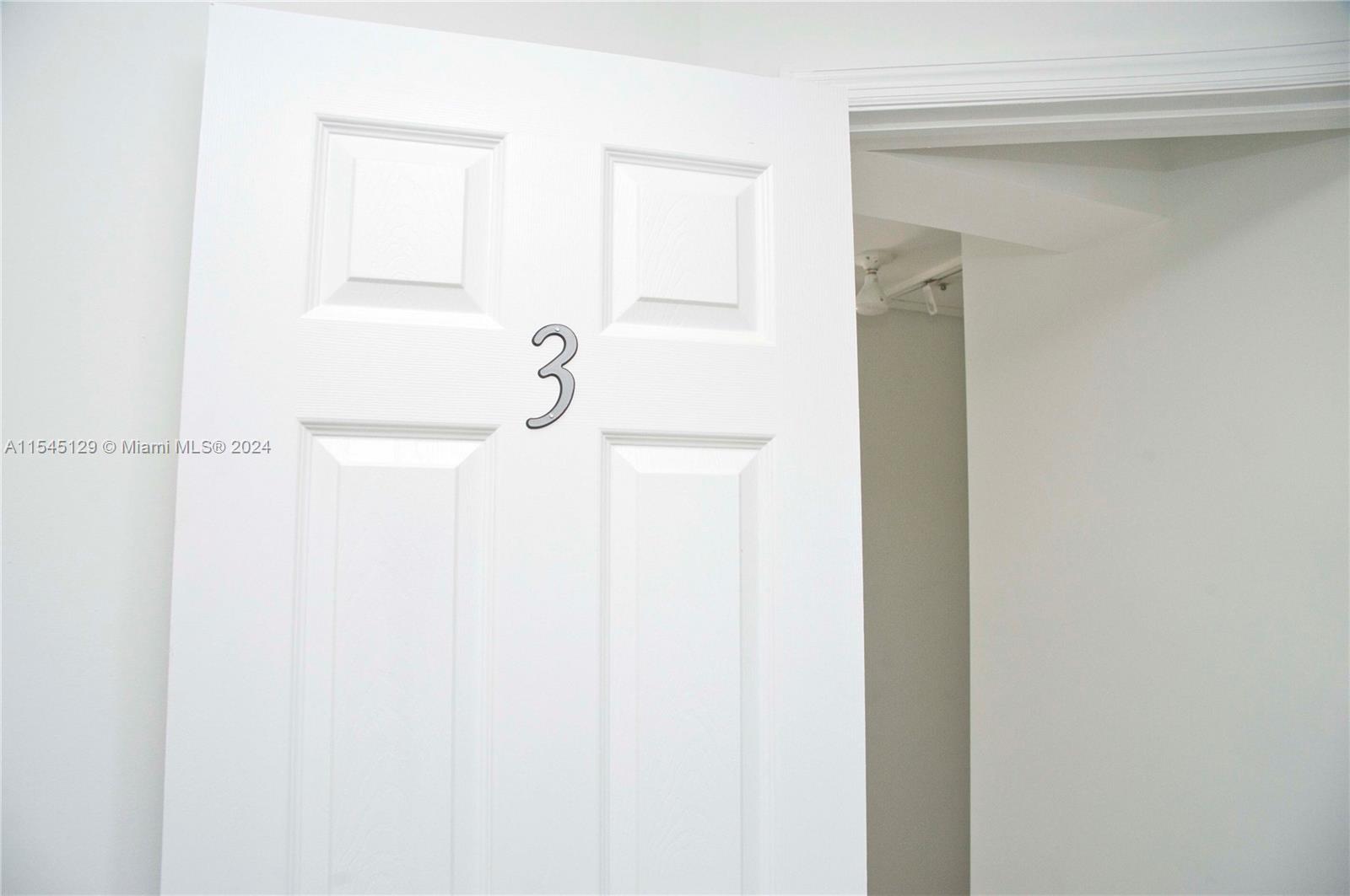 1323 N Federal Hwy 3, Hollywood, Florida 33020, 1 Bedroom Bedrooms, ,1 BathroomBathrooms,Residentiallease,For Rent,1323 N Federal Hwy 3,A11545129