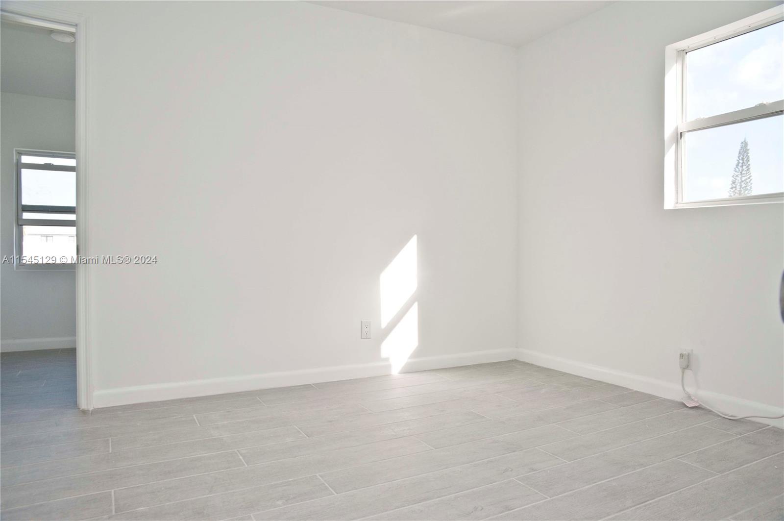 1323 N Federal Hwy 3, Hollywood, Florida 33020, 1 Bedroom Bedrooms, ,1 BathroomBathrooms,Residentiallease,For Rent,1323 N Federal Hwy 3,A11545129