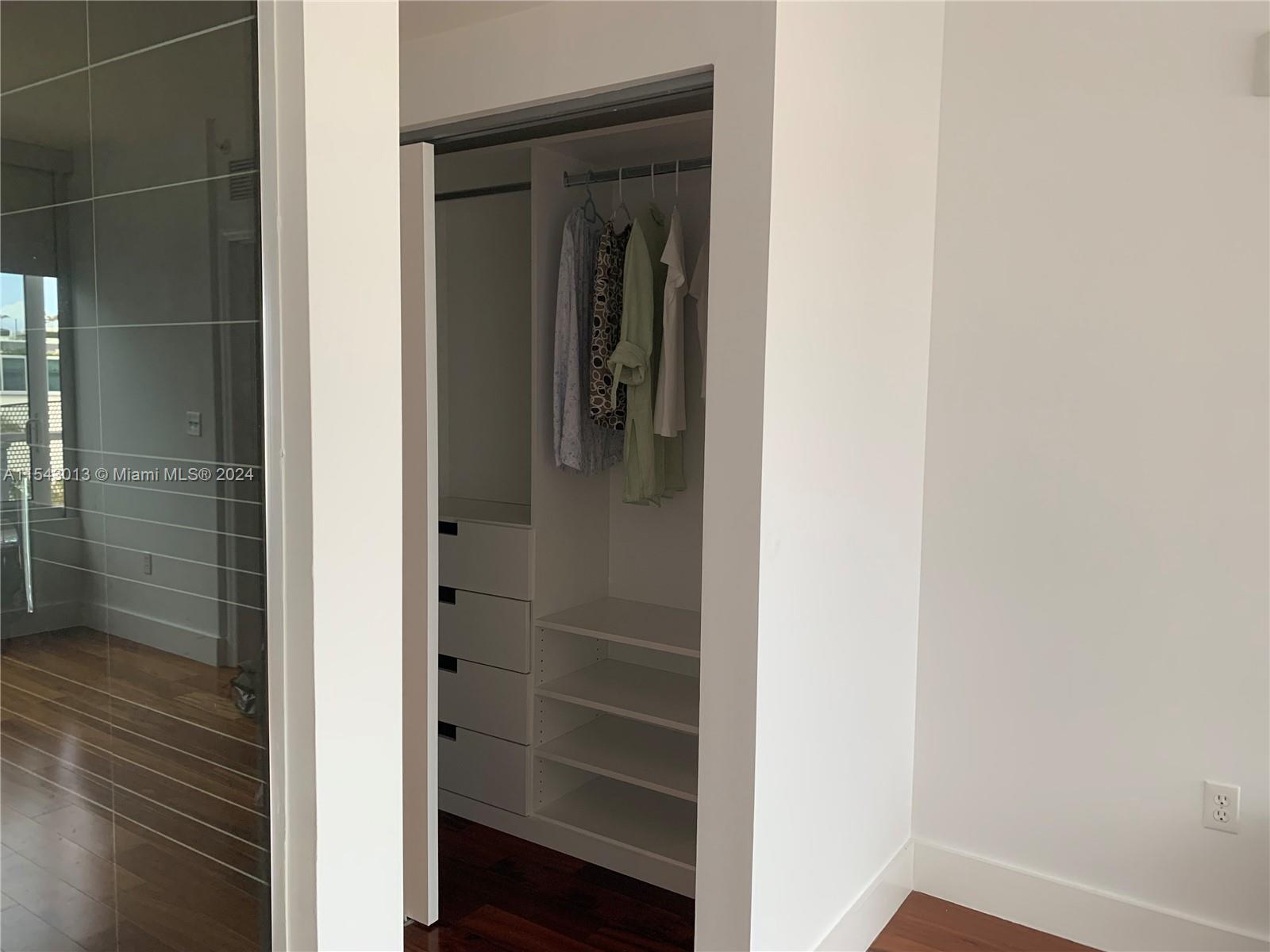 2155 Washington Ct 501, Miami Beach, Florida 33139, 2 Bedrooms Bedrooms, ,2 BathroomsBathrooms,Residentiallease,For Rent,2155 Washington Ct 501,A11543013