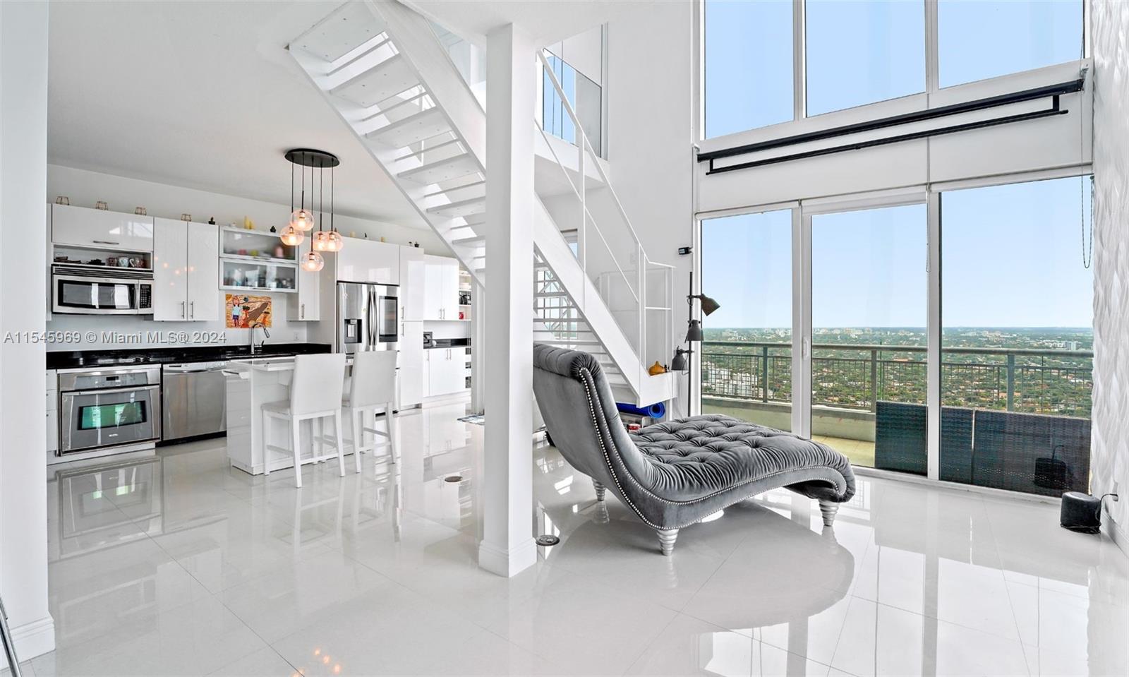 60 SW 13th St 4013, Miami, Florida 33130, 2 Bedrooms Bedrooms, ,2 BathroomsBathrooms,Residential,For Sale,60 SW 13th St 4013,A11545969