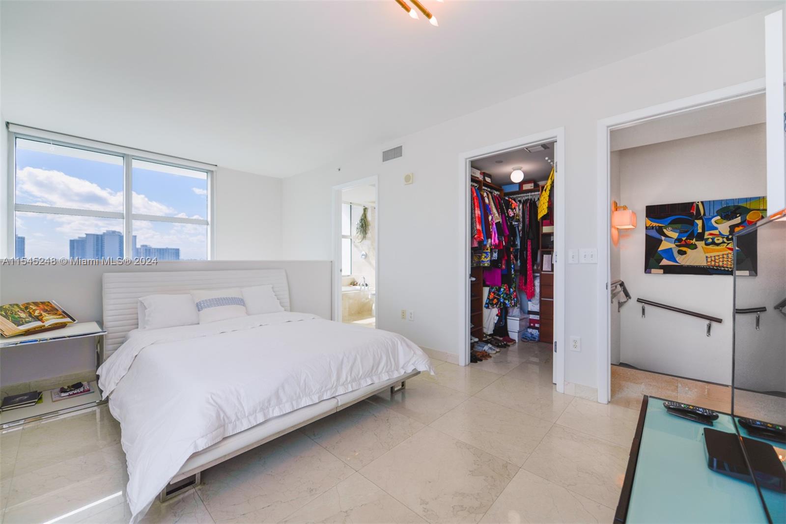 3131 NE 188th St 1-1213, Aventura, Florida 33180, 2 Bedrooms Bedrooms, ,2 BathroomsBathrooms,Residentiallease,For Rent,3131 NE 188th St 1-1213,A11545248