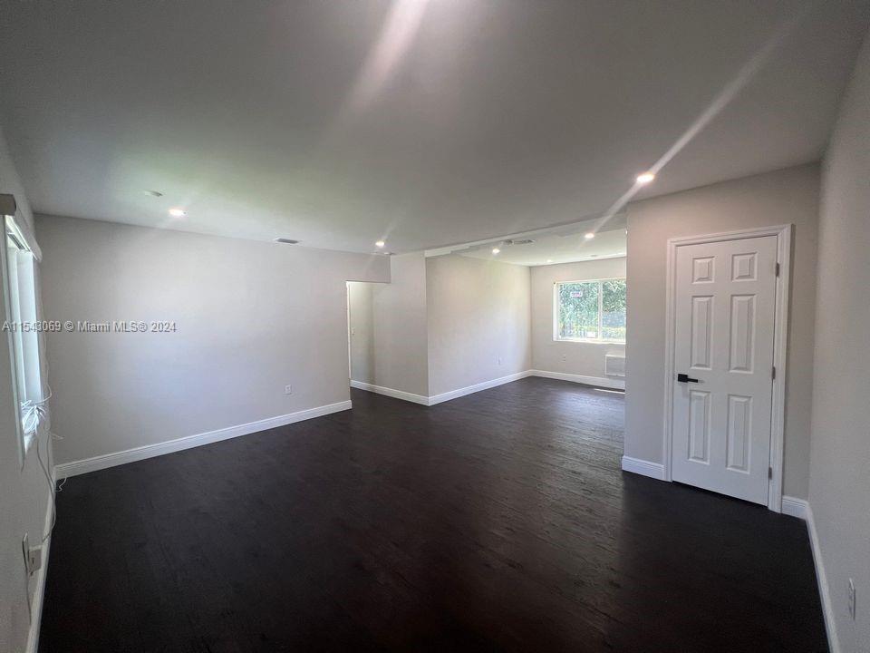 1050 NW 90th St 0, Miami, Florida 33150, 3 Bedrooms Bedrooms, ,1 BathroomBathrooms,Residentiallease,For Rent,1050 NW 90th St 0,A11543069