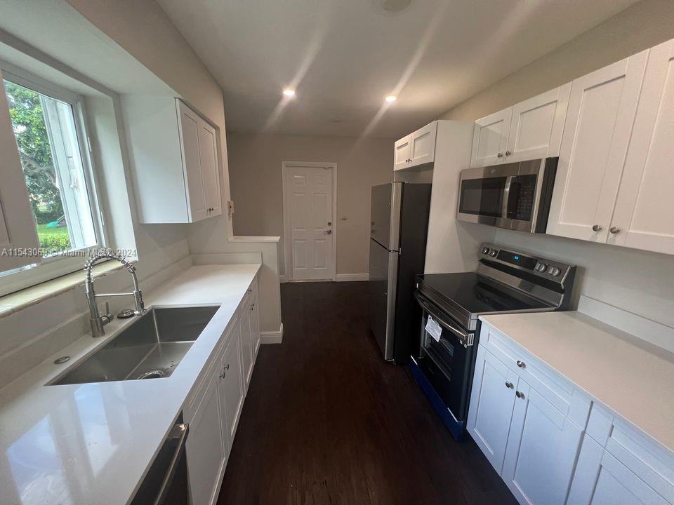 1050 NW 90th St 0, Miami, Florida 33150, 3 Bedrooms Bedrooms, ,1 BathroomBathrooms,Residentiallease,For Rent,1050 NW 90th St 0,A11543069