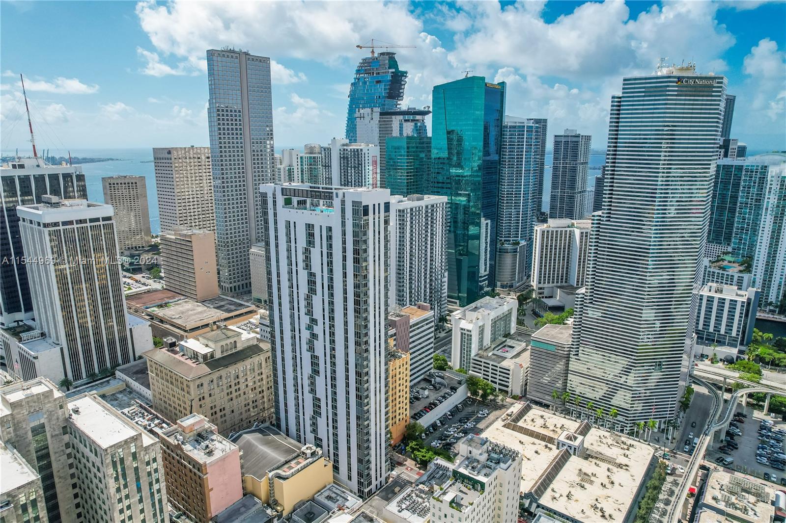 151 SE 1st St 3203, Miami, Florida 33131, 1 Bedroom Bedrooms, ,1 BathroomBathrooms,Residentiallease,For Rent,151 SE 1st St 3203,A11544969