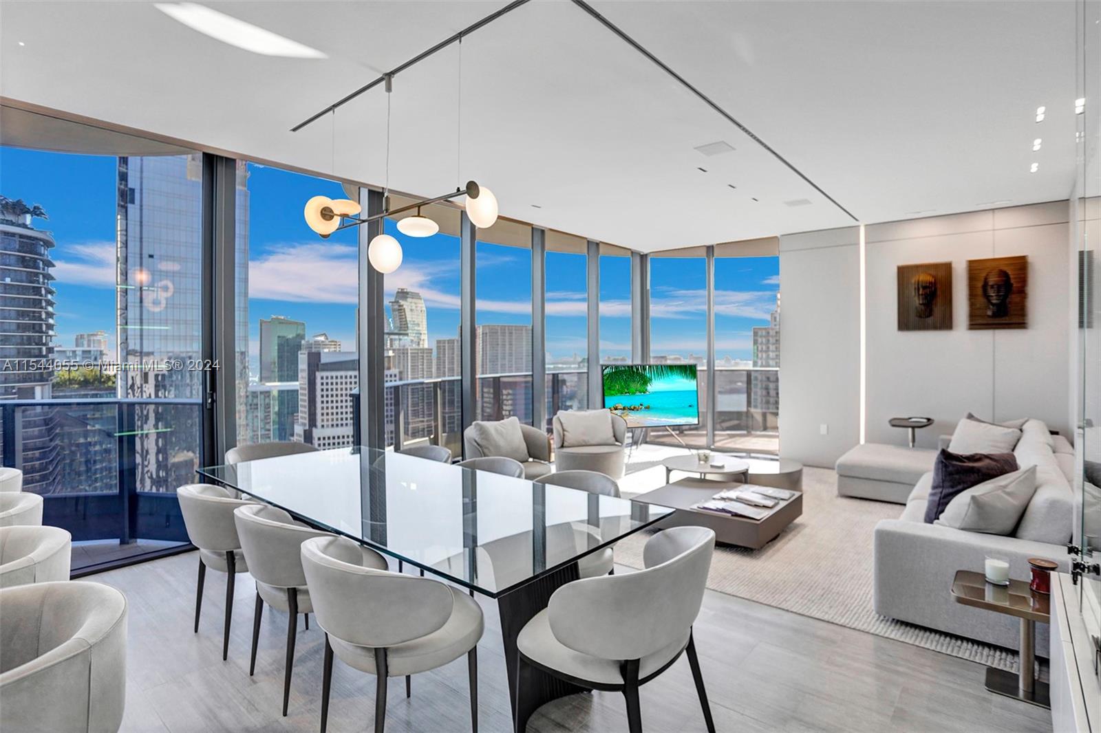 1000 Brickell Plz PH5208, Miami, Florida 33131, 3 Bedrooms Bedrooms, ,3 BathroomsBathrooms,Residentiallease,For Rent,1000 Brickell Plz PH5208,A11544055