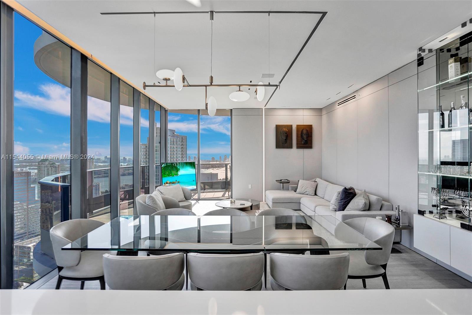 1000 Brickell Plz PH5208, Miami, Florida 33131, 3 Bedrooms Bedrooms, ,3 BathroomsBathrooms,Residentiallease,For Rent,1000 Brickell Plz PH5208,A11544055