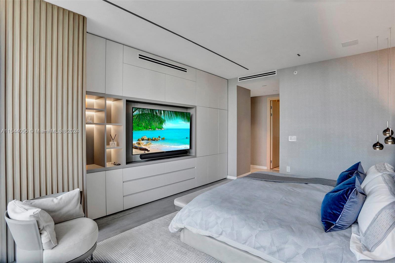 1000 Brickell Plz PH5208, Miami, Florida 33131, 3 Bedrooms Bedrooms, ,3 BathroomsBathrooms,Residentiallease,For Rent,1000 Brickell Plz PH5208,A11544055