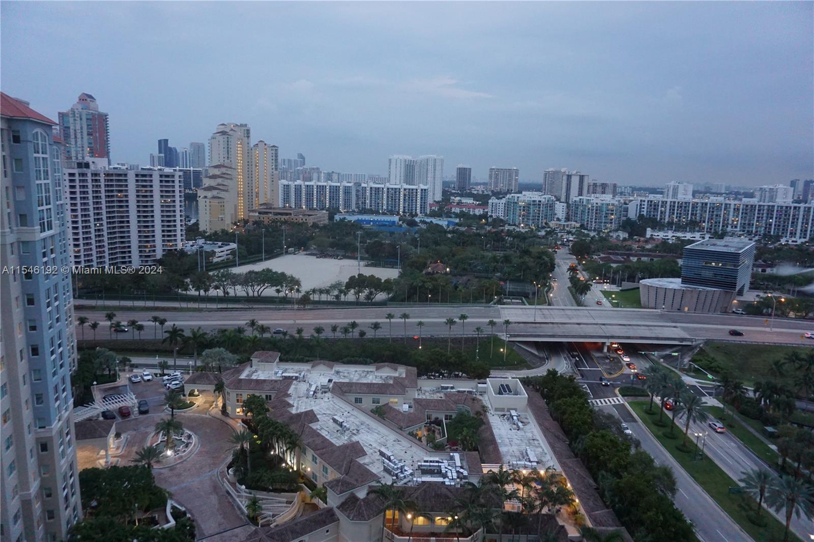 19501 W Country Club Dr 2106, Aventura, Florida 33180, 1 Bedroom Bedrooms, ,1 BathroomBathrooms,Residentiallease,For Rent,19501 W Country Club Dr 2106,A11546192