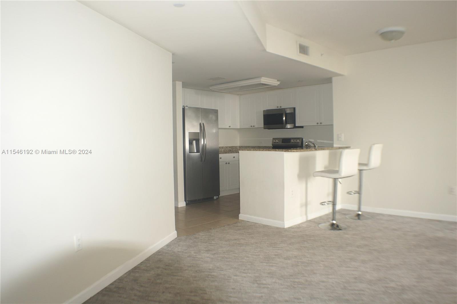 19501 W Country Club Dr 2106, Aventura, Florida 33180, 1 Bedroom Bedrooms, ,1 BathroomBathrooms,Residentiallease,For Rent,19501 W Country Club Dr 2106,A11546192
