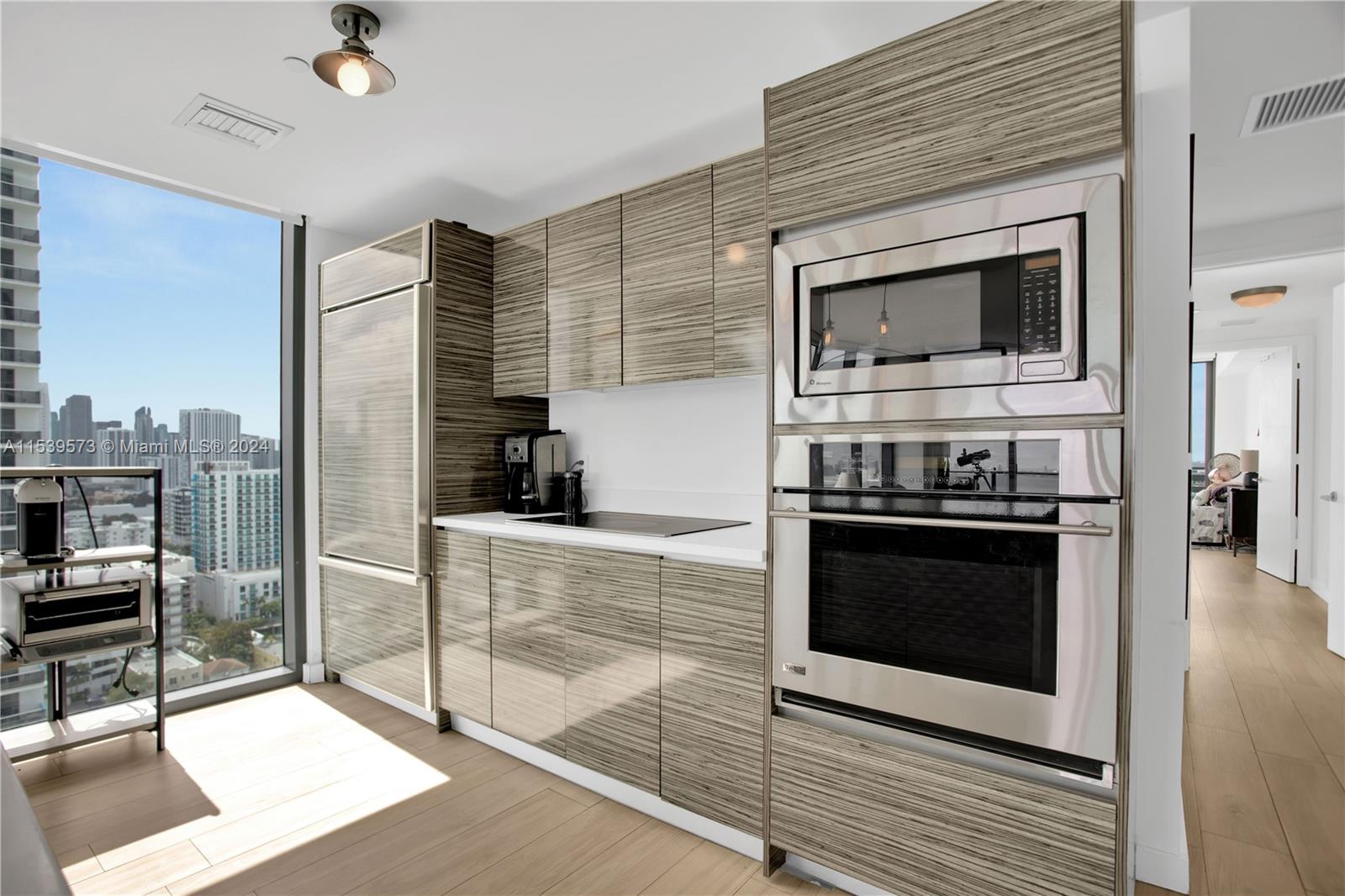 460 NE 28th St 2208, Miami, Florida 33137, 3 Bedrooms Bedrooms, ,2 BathroomsBathrooms,Residential,For Sale,460 NE 28th St 2208,A11539573