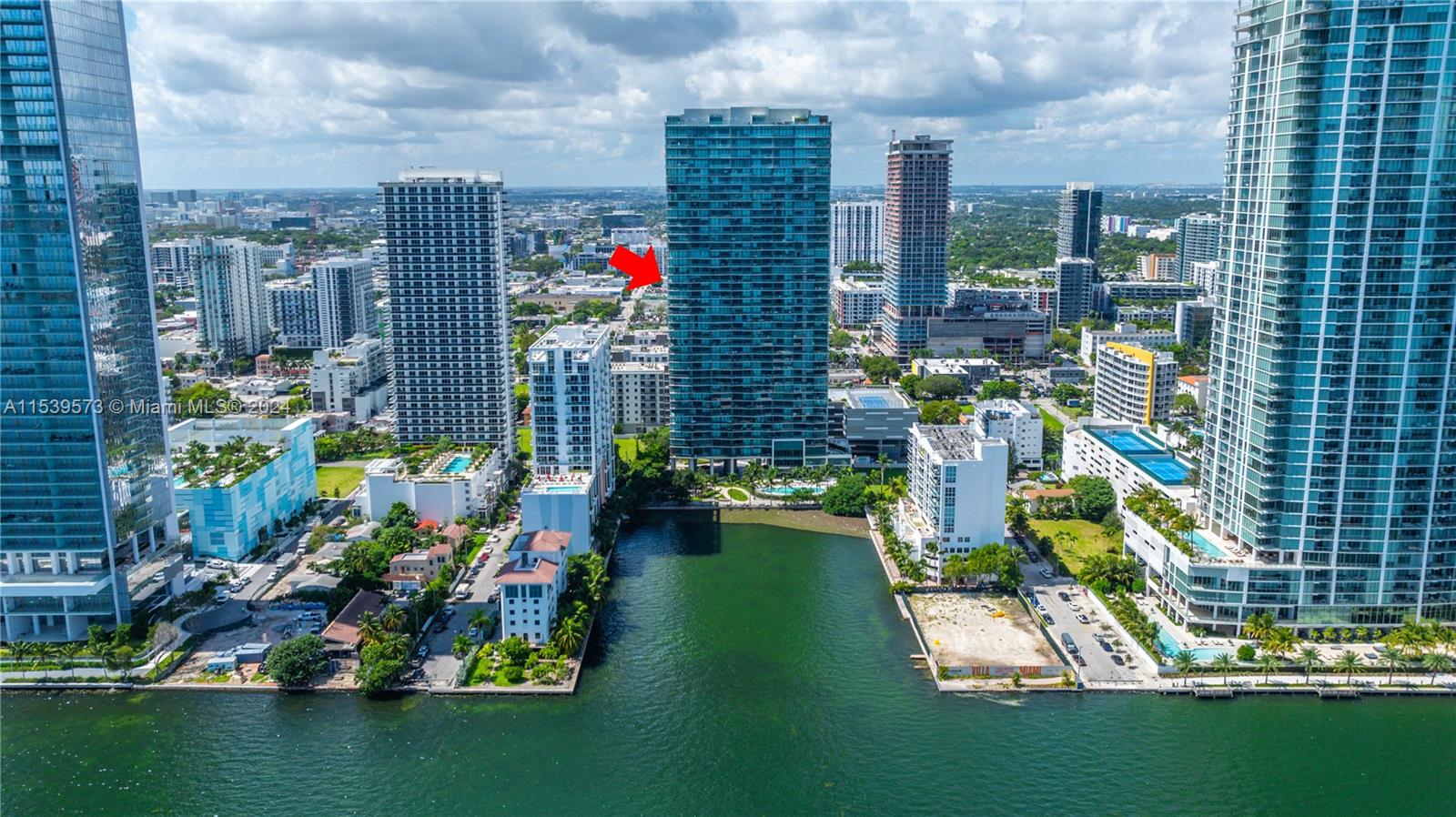 460 NE 28th St 2208, Miami, Florida 33137, 3 Bedrooms Bedrooms, ,2 BathroomsBathrooms,Residential,For Sale,460 NE 28th St 2208,A11539573