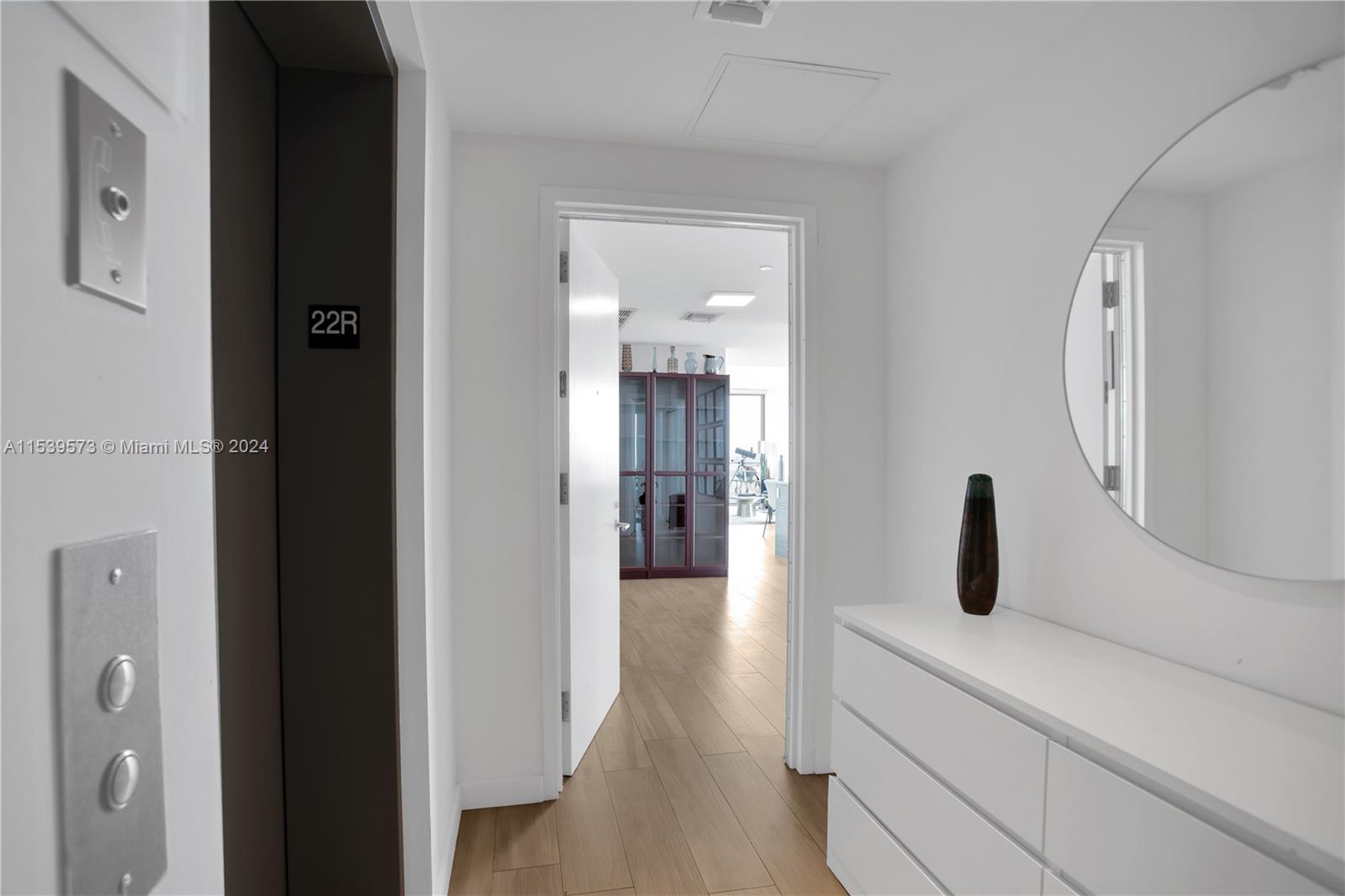 460 NE 28th St 2208, Miami, Florida 33137, 3 Bedrooms Bedrooms, ,2 BathroomsBathrooms,Residential,For Sale,460 NE 28th St 2208,A11539573