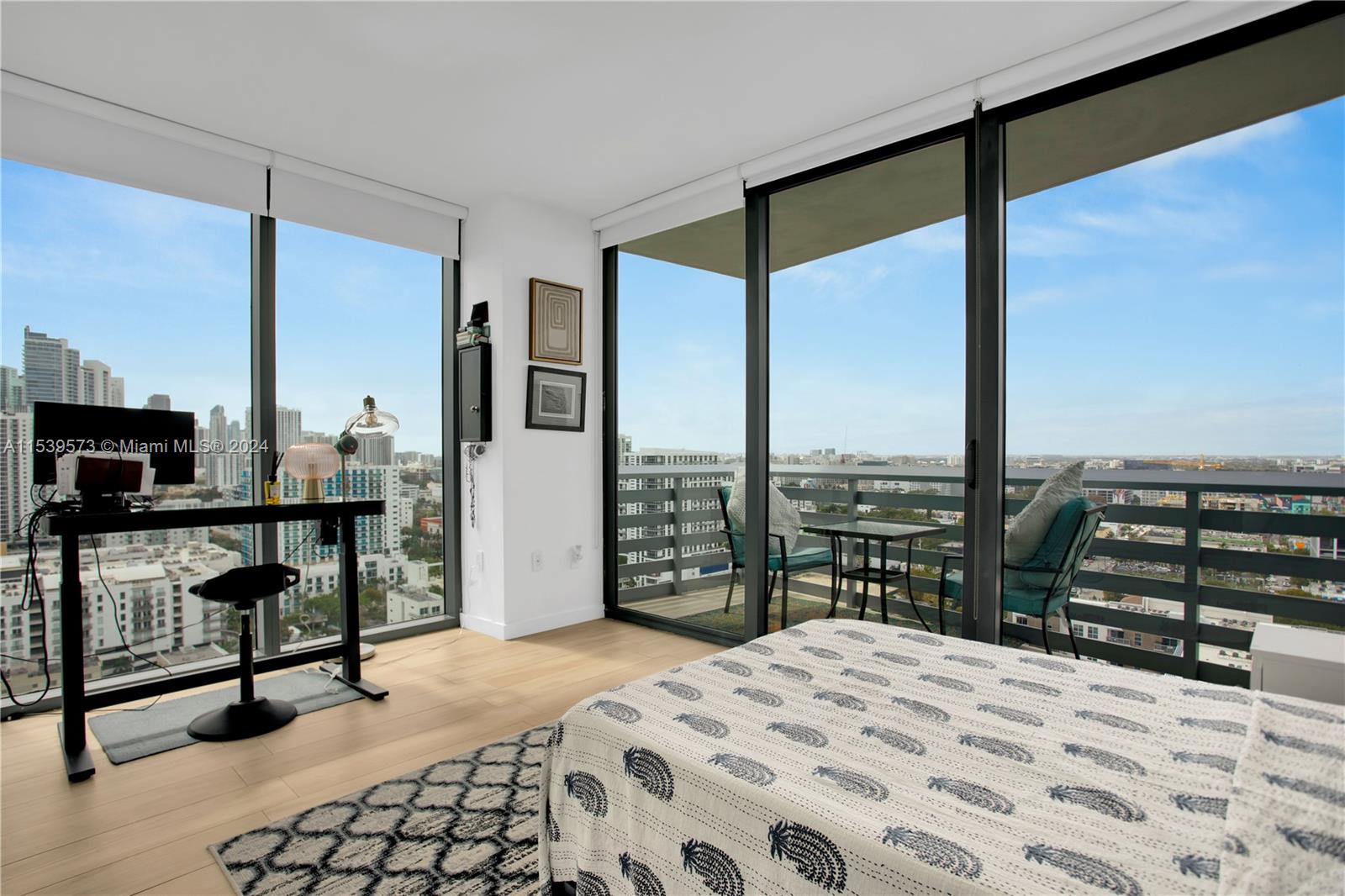 460 NE 28th St 2208, Miami, Florida 33137, 3 Bedrooms Bedrooms, ,2 BathroomsBathrooms,Residential,For Sale,460 NE 28th St 2208,A11539573