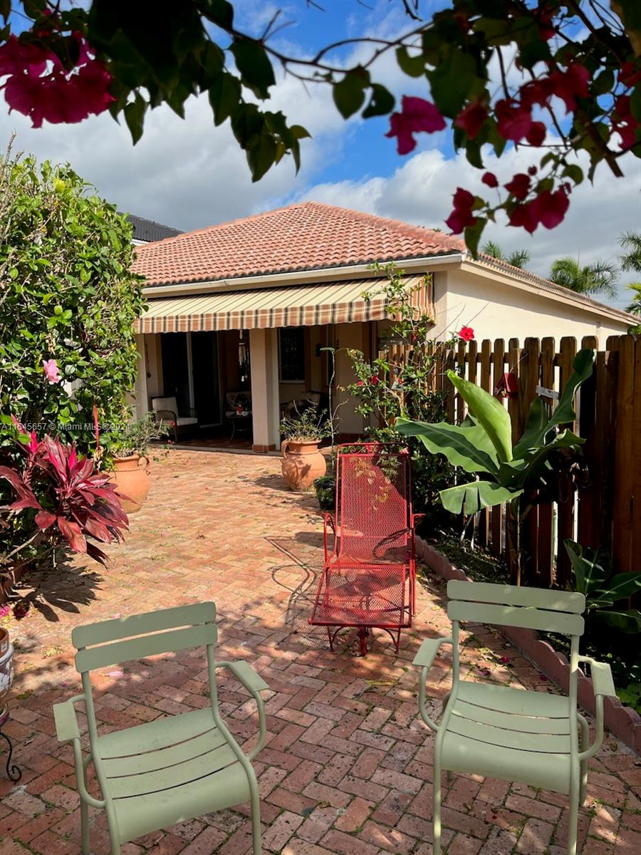 16368 SW 43rd Terrace, Miami, Florida 33185, 4 Bedrooms Bedrooms, ,2 BathroomsBathrooms,Residential,For Sale,16368 SW 43rd Terrace,A11545657