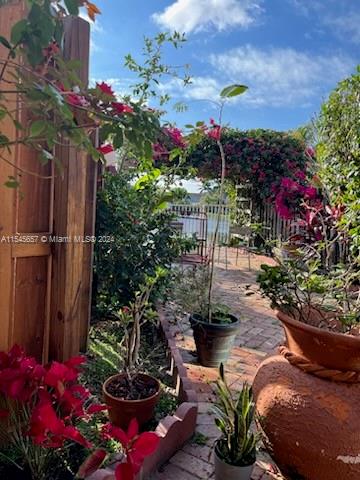 16368 SW 43rd Terrace, Miami, Florida 33185, 4 Bedrooms Bedrooms, ,2 BathroomsBathrooms,Residential,For Sale,16368 SW 43rd Terrace,A11545657