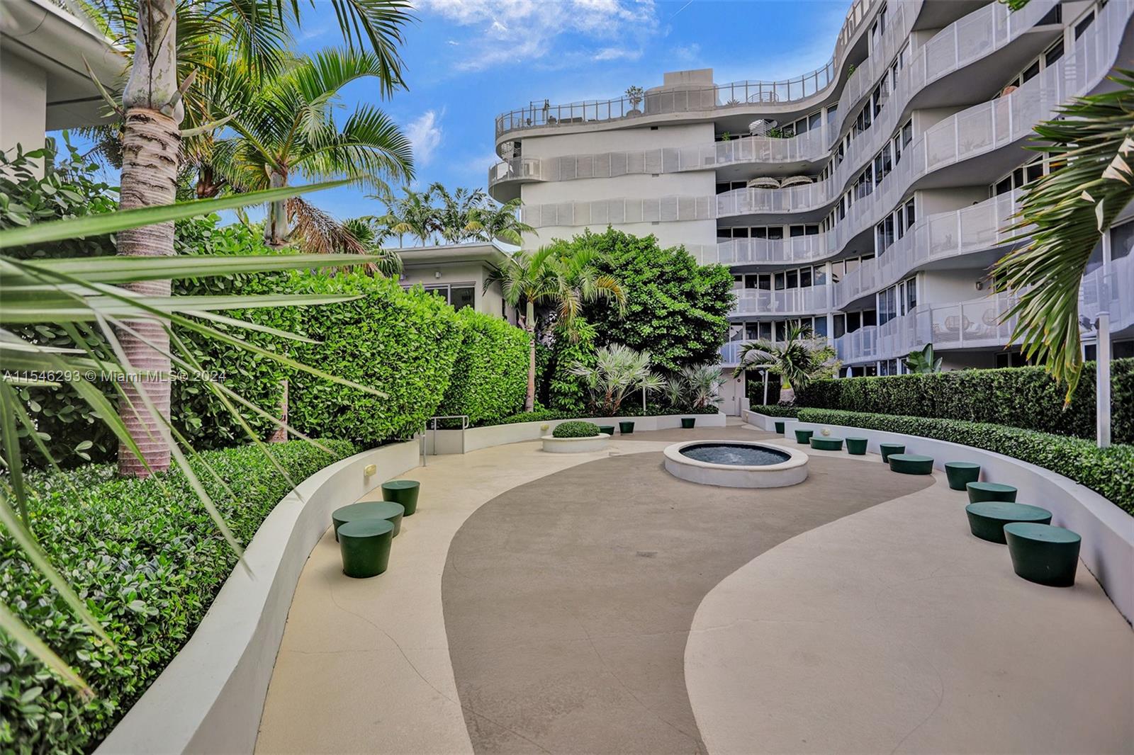 435 21st St 210, Miami Beach, Florida 33139, 1 Bedroom Bedrooms, ,1 BathroomBathrooms,Residential,For Sale,435 21st St 210,A11546293