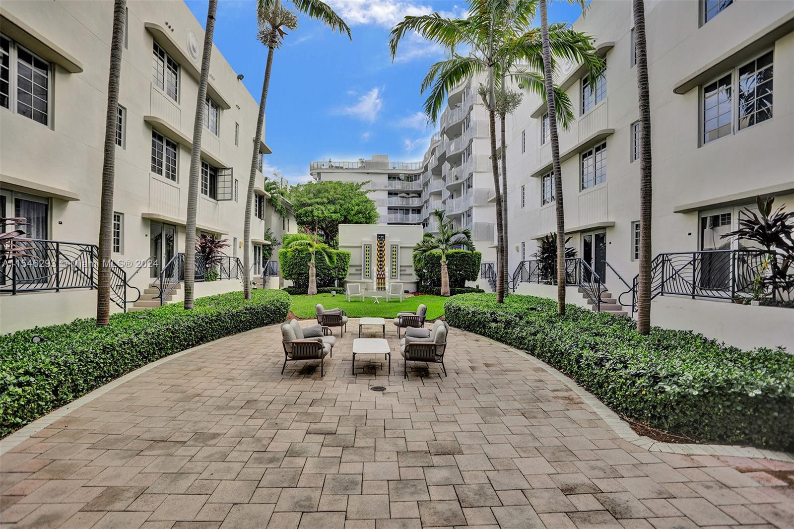 435 21st St 210, Miami Beach, Florida 33139, 1 Bedroom Bedrooms, ,1 BathroomBathrooms,Residential,For Sale,435 21st St 210,A11546293