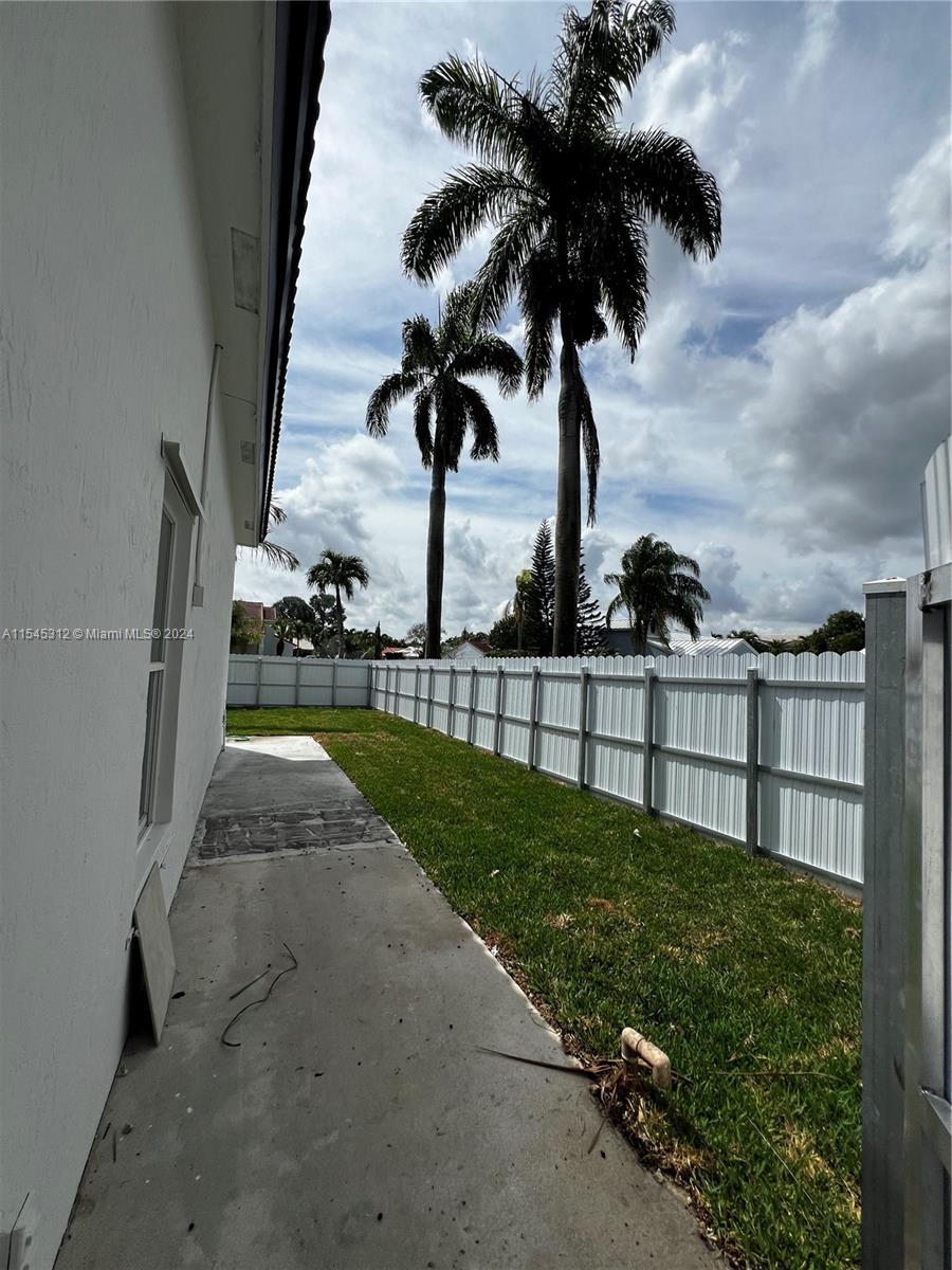 16094 SW 77th Ter -, Miami, Florida 33193, 4 Bedrooms Bedrooms, ,3 BathroomsBathrooms,Residentiallease,For Rent,16094 SW 77th Ter -,A11545312