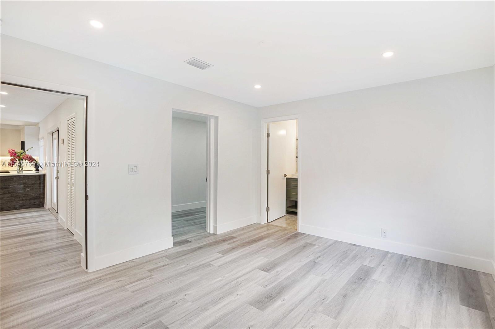 2721 SW 29th Ct, Miami, Florida 33133, 3 Bedrooms Bedrooms, ,2 BathroomsBathrooms,Residentiallease,For Rent,2721 SW 29th Ct,A11545766