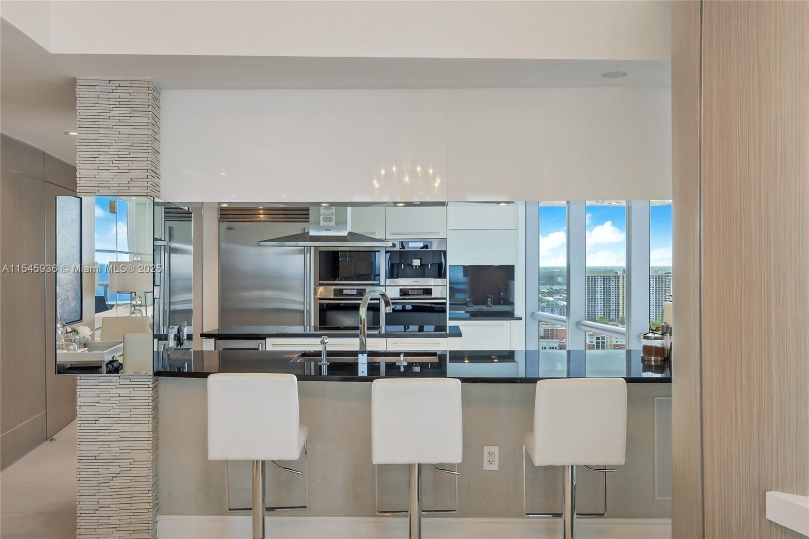 17121 Collins Ave, Sunny Isles Beach, FL, 33160 United States, 3 Bedrooms Bedrooms, ,3 BathroomsBathrooms,Residential,For Sale,Collins Ave,A11545936