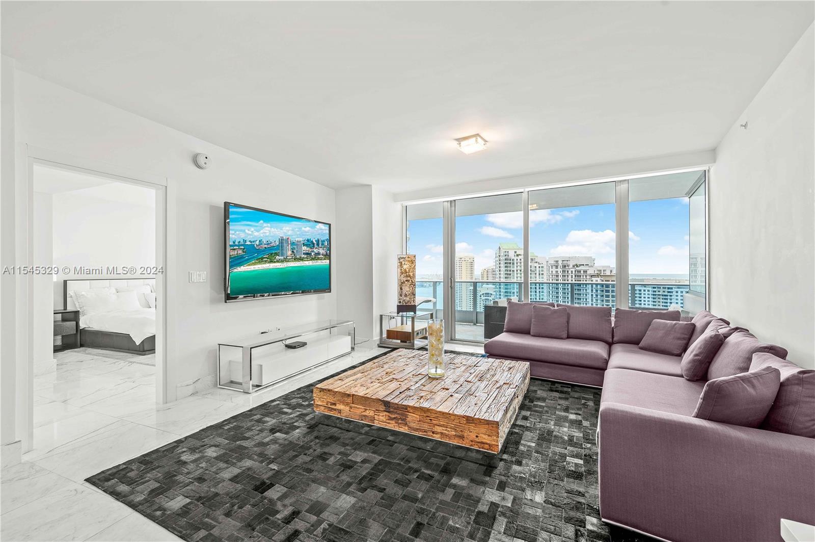 200 Biscayne Boulevard Way 3805, Miami, Florida 33131, 1 Bedroom Bedrooms, ,1 BathroomBathrooms,Residential,For Sale,200 Biscayne Boulevard Way 3805,A11545329