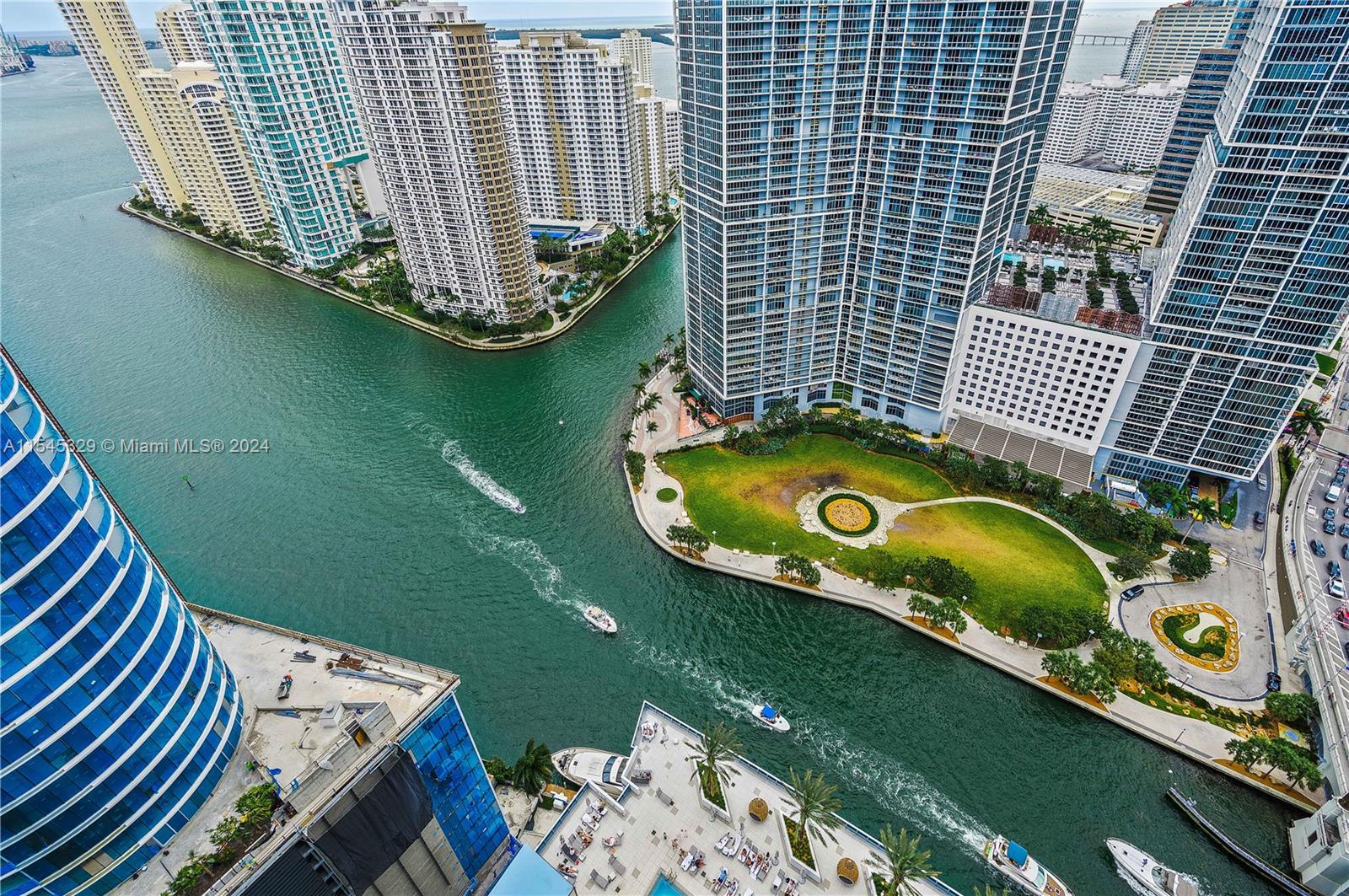 200 Biscayne Boulevard Way 3805, Miami, Florida 33131, 1 Bedroom Bedrooms, ,1 BathroomBathrooms,Residential,For Sale,200 Biscayne Boulevard Way 3805,A11545329